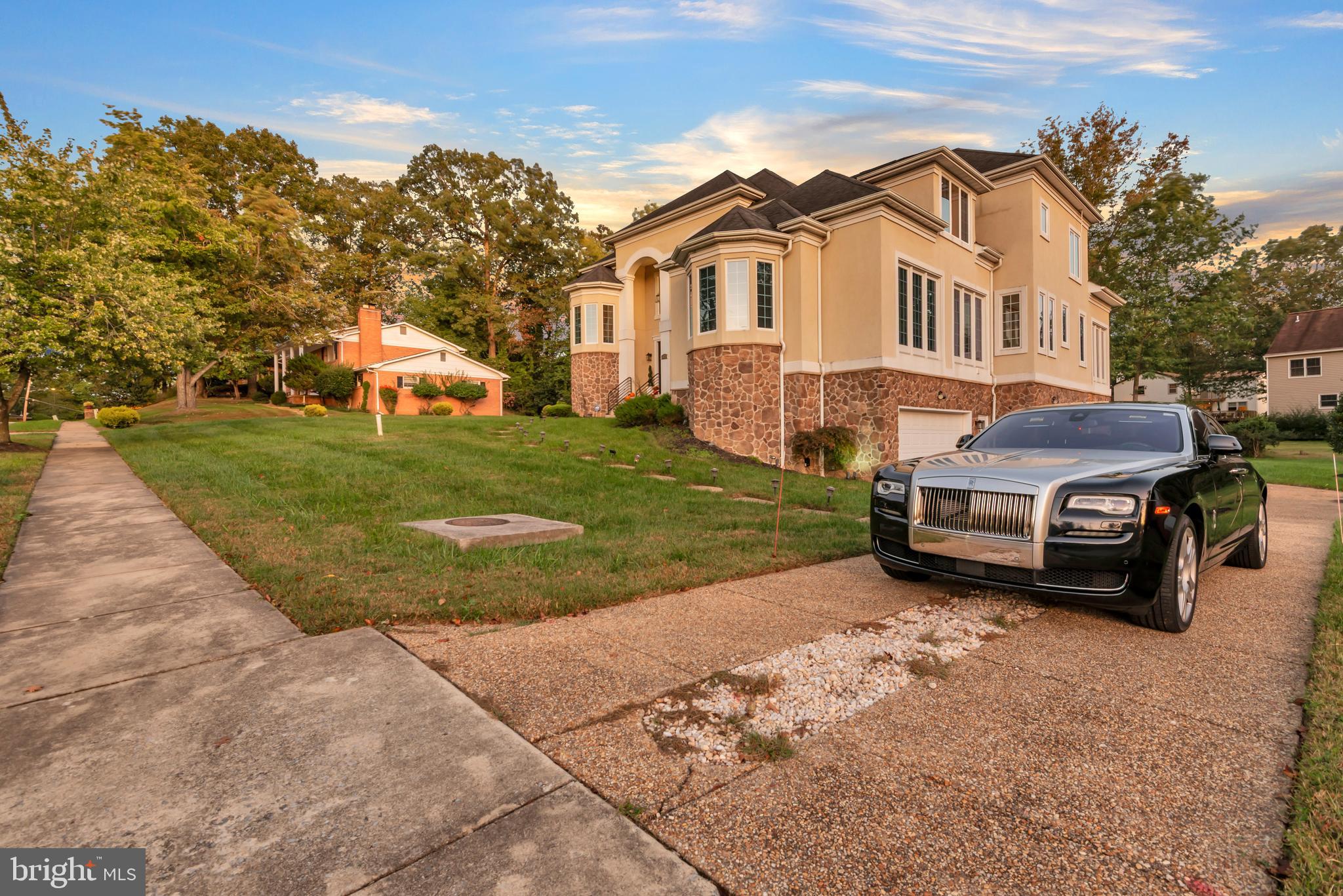 TANTALLON ON THE POTOMAC - Residential