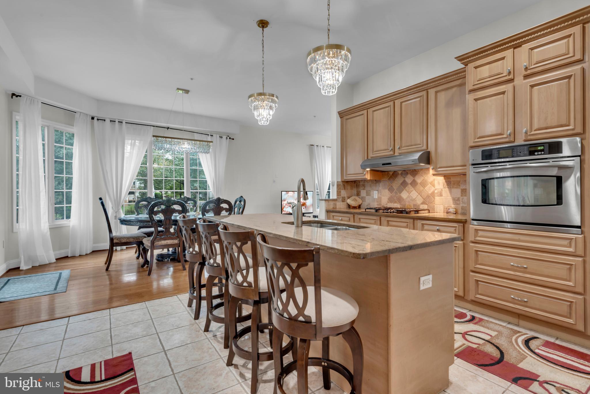 TANTALLON ON THE POTOMAC - Residential