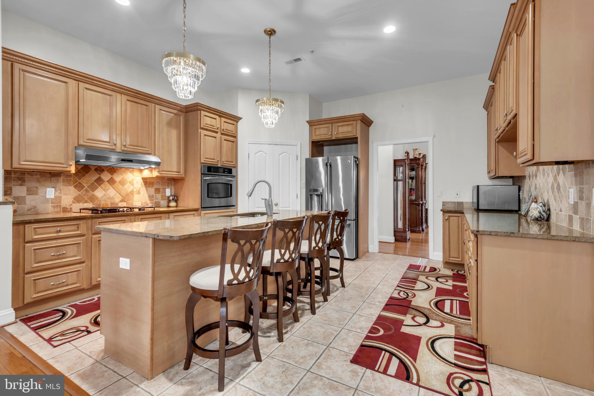 TANTALLON ON THE POTOMAC - Residential