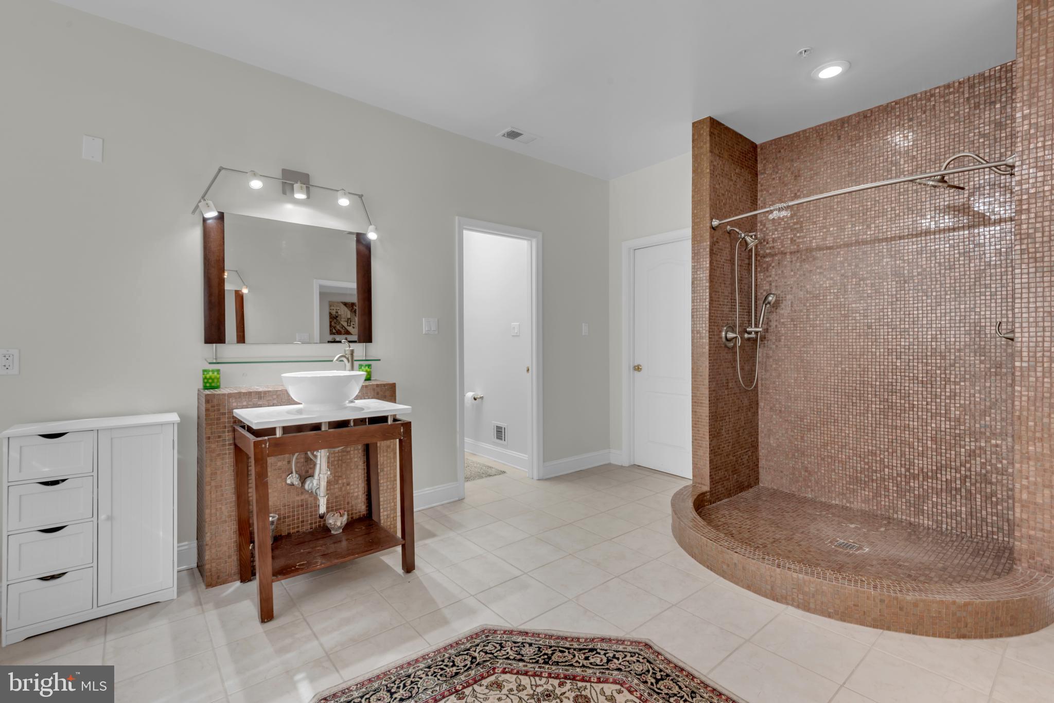 TANTALLON ON THE POTOMAC - Residential