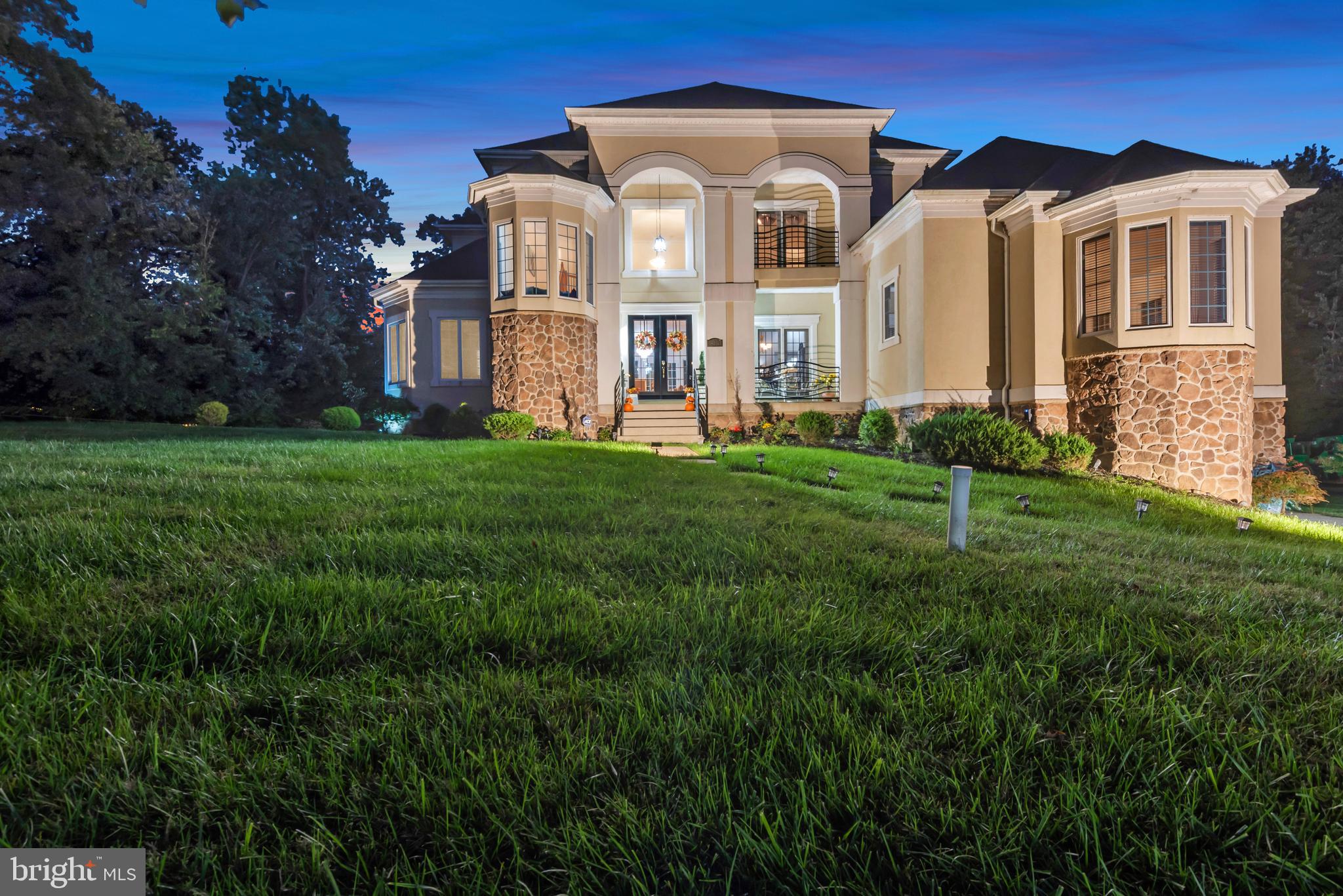 TANTALLON ON THE POTOMAC - Residential