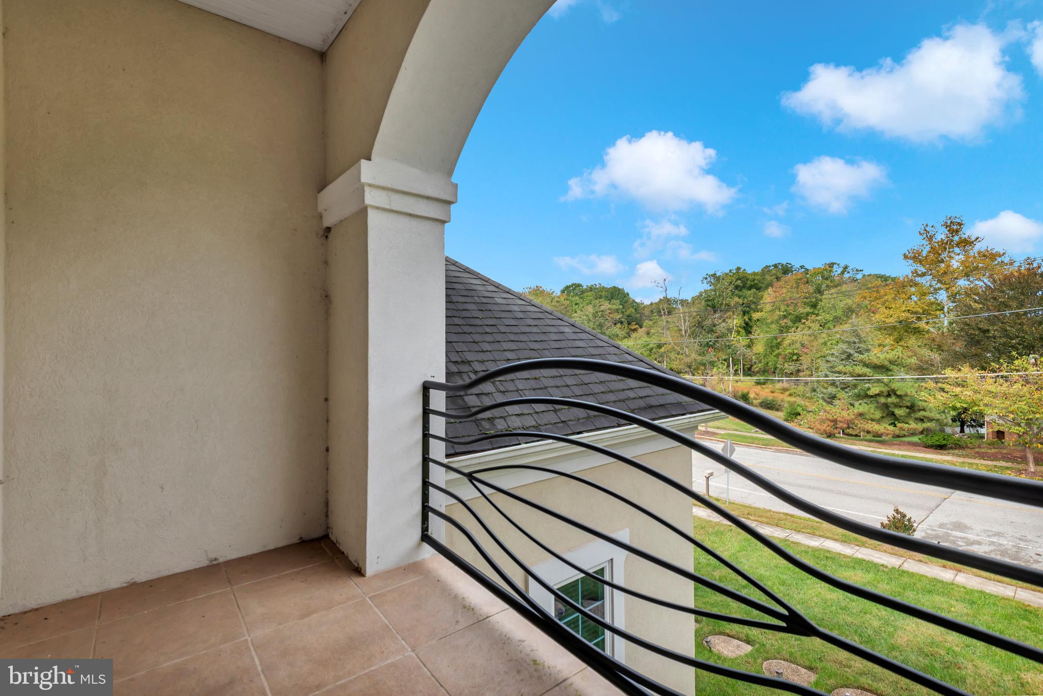 TANTALLON ON THE POTOMAC - Residential