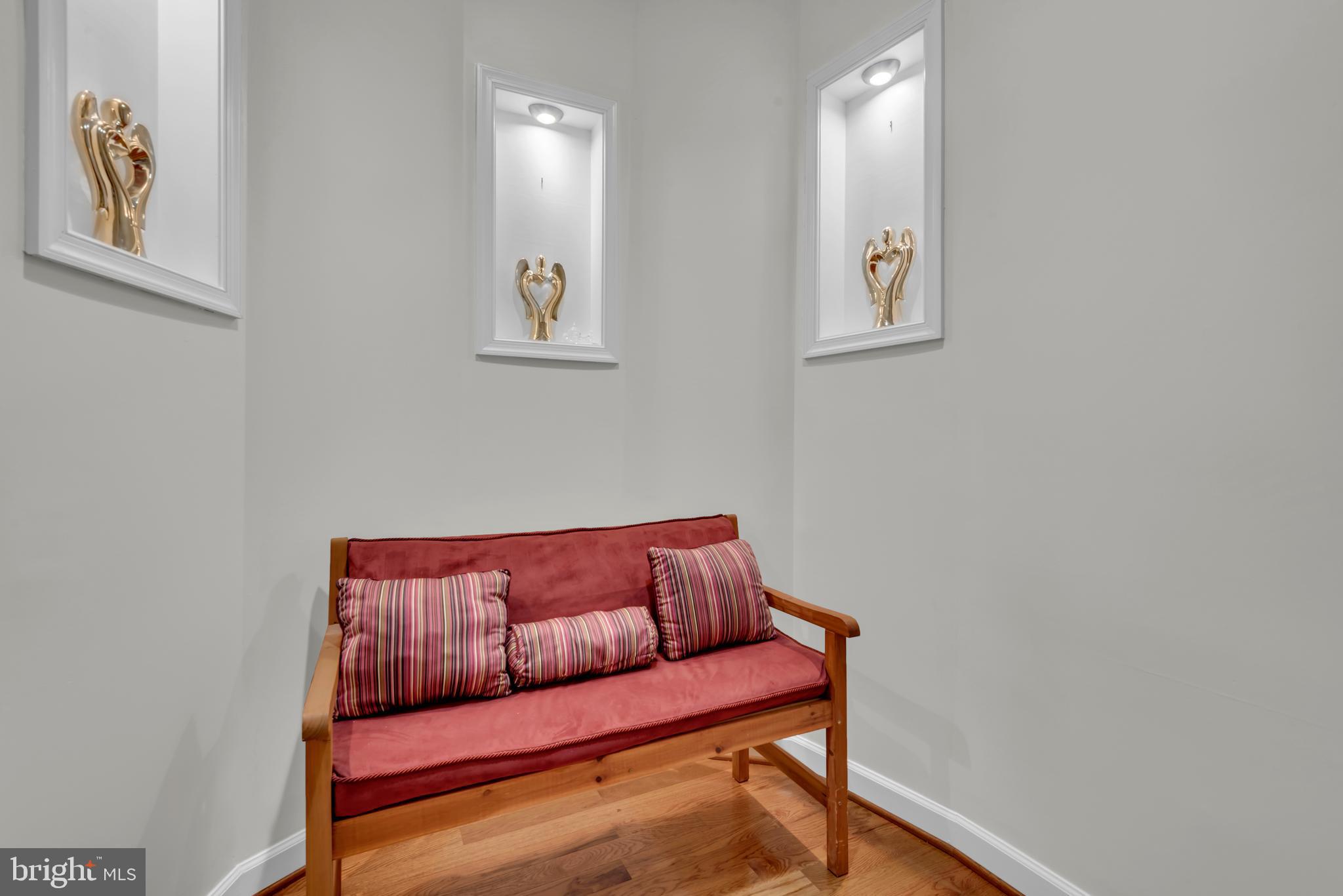 TANTALLON ON THE POTOMAC - Residential