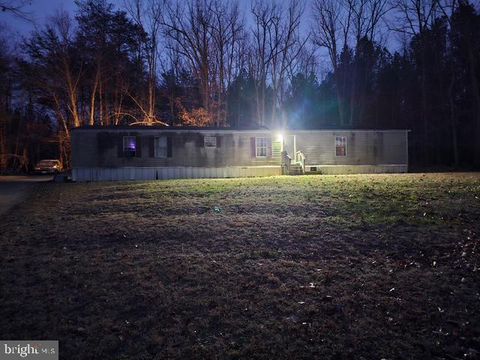 Homes For Sale - 156 Foster Trail<br/> LOUISA, VA 23093