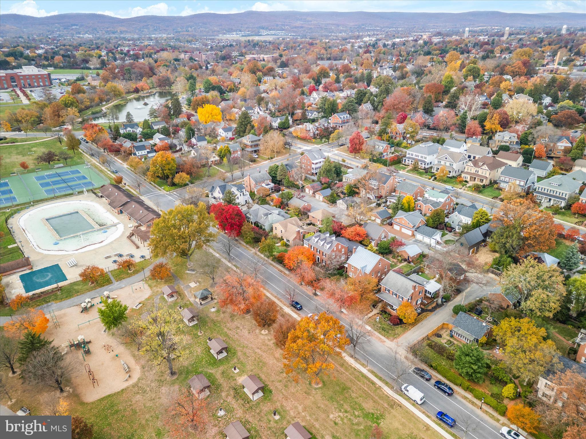 BAKER PARK - Residential