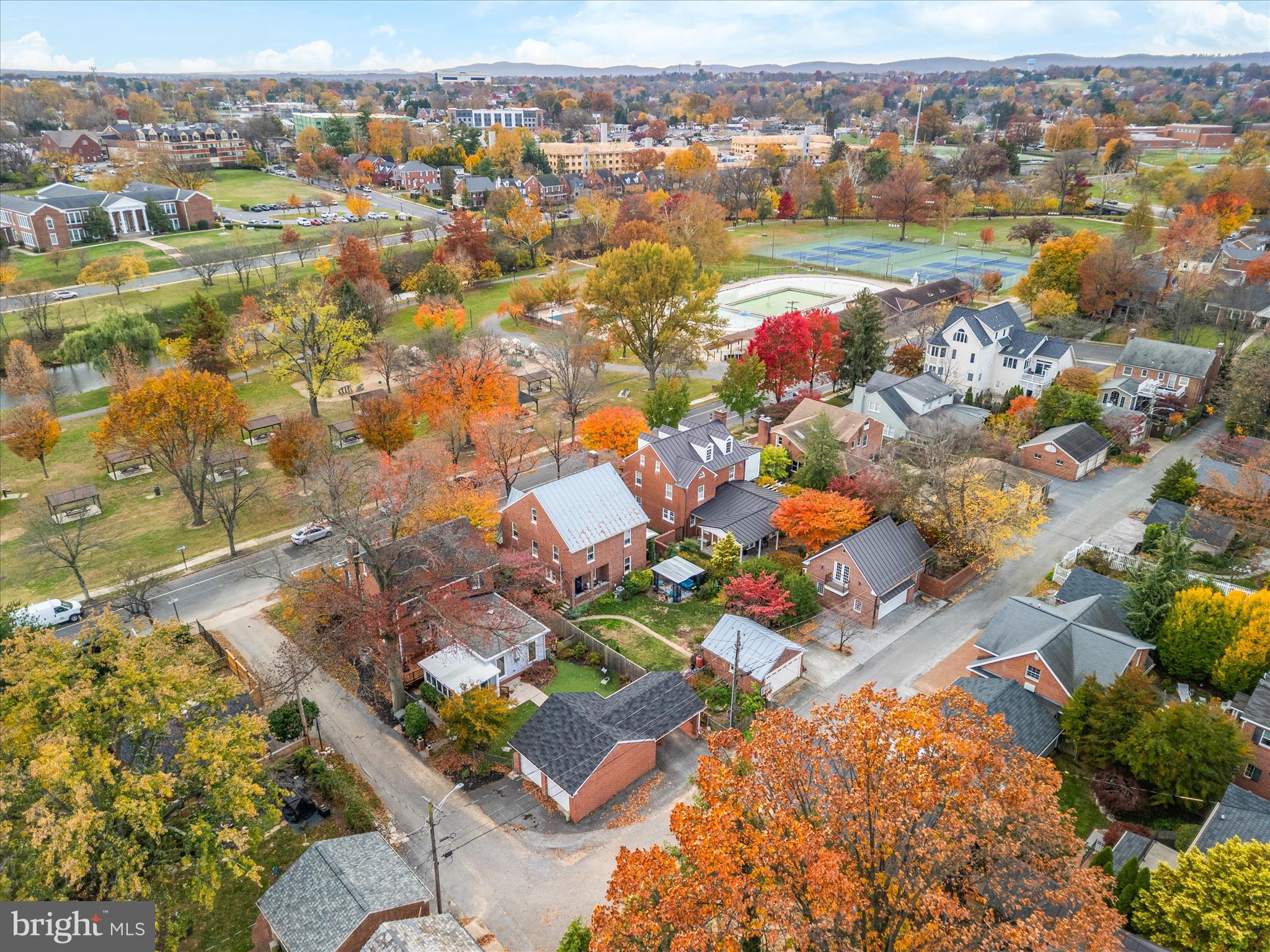 BAKER PARK - Residential