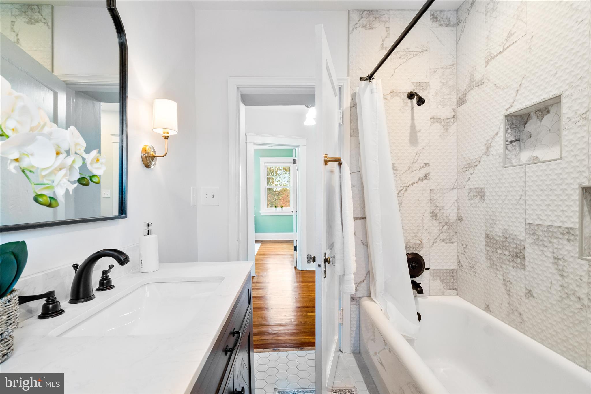 BAKER PARK - Residential