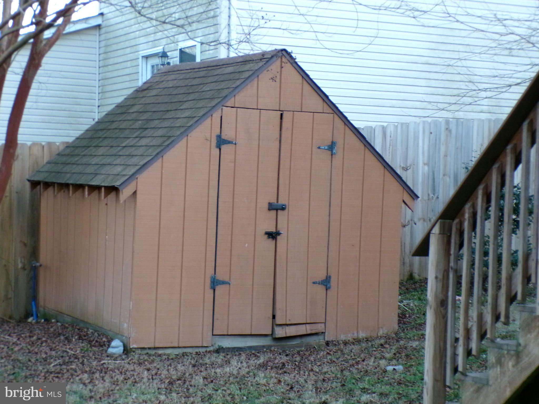 LEELAND HEIGHTS - Residential Lease