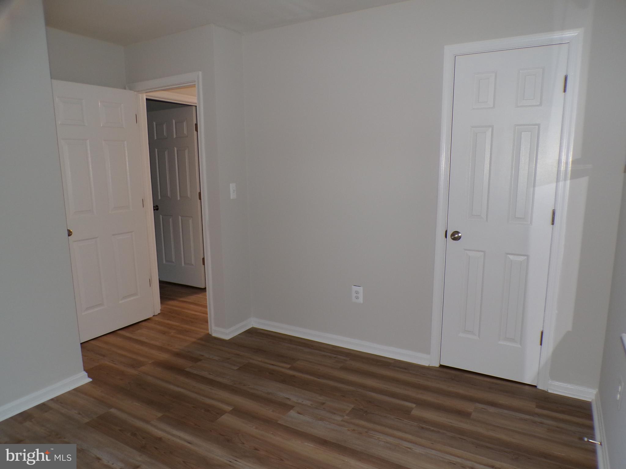 LEELAND HEIGHTS - Residential Lease