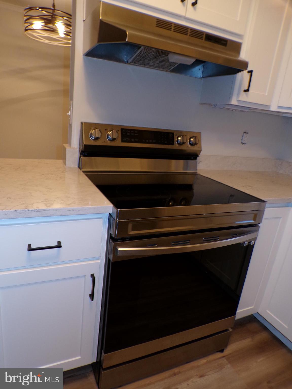 LEELAND HEIGHTS - Residential Lease