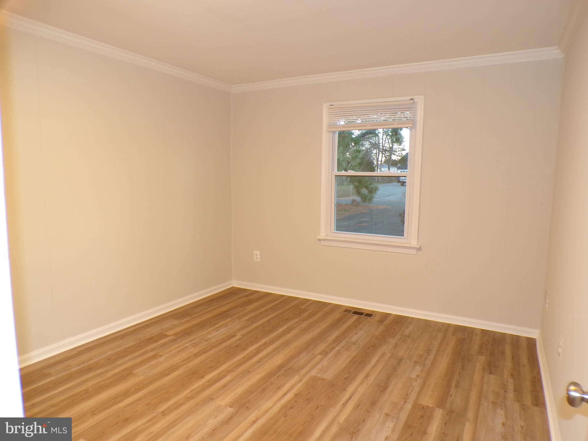 LEELAND HEIGHTS - Residential Lease