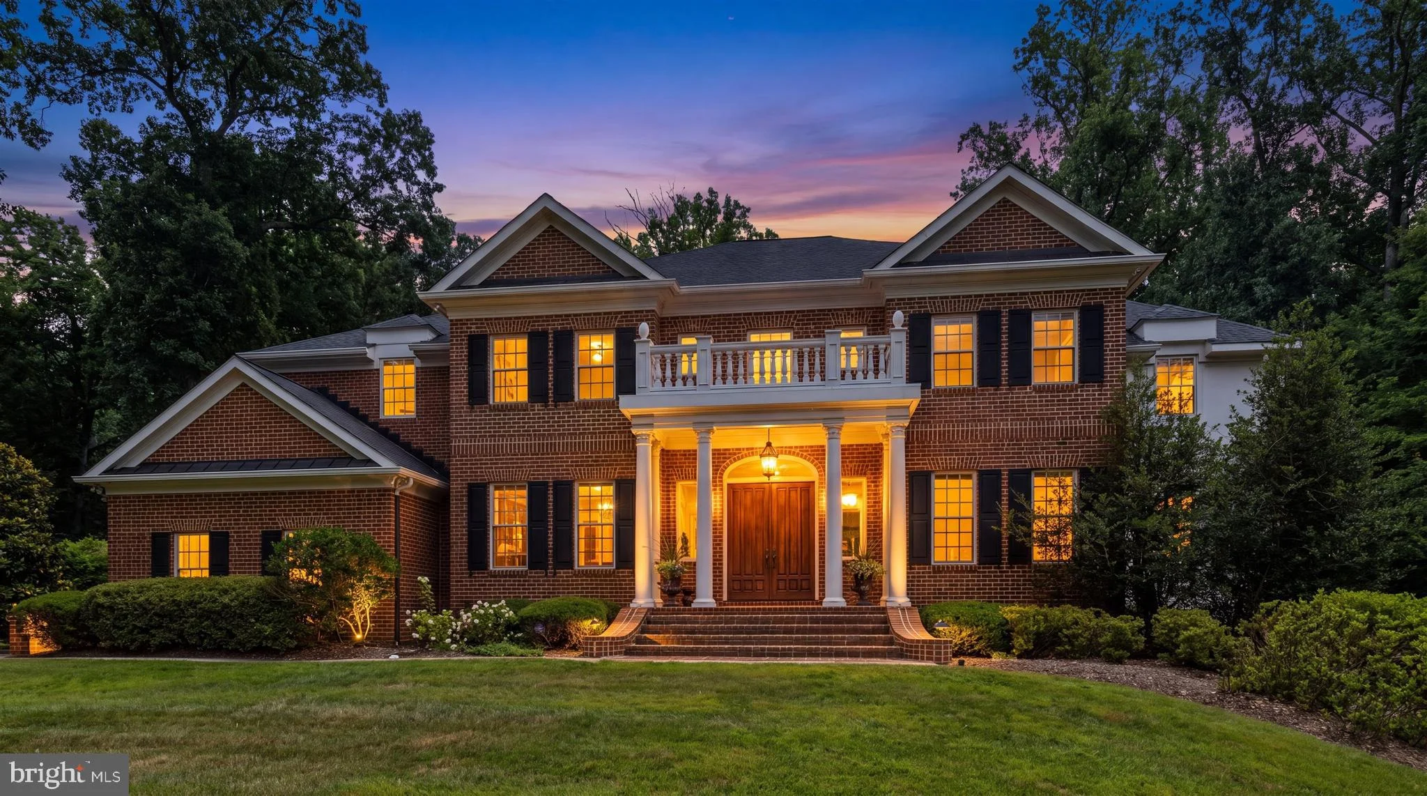 2605 Chestnut Woods Court