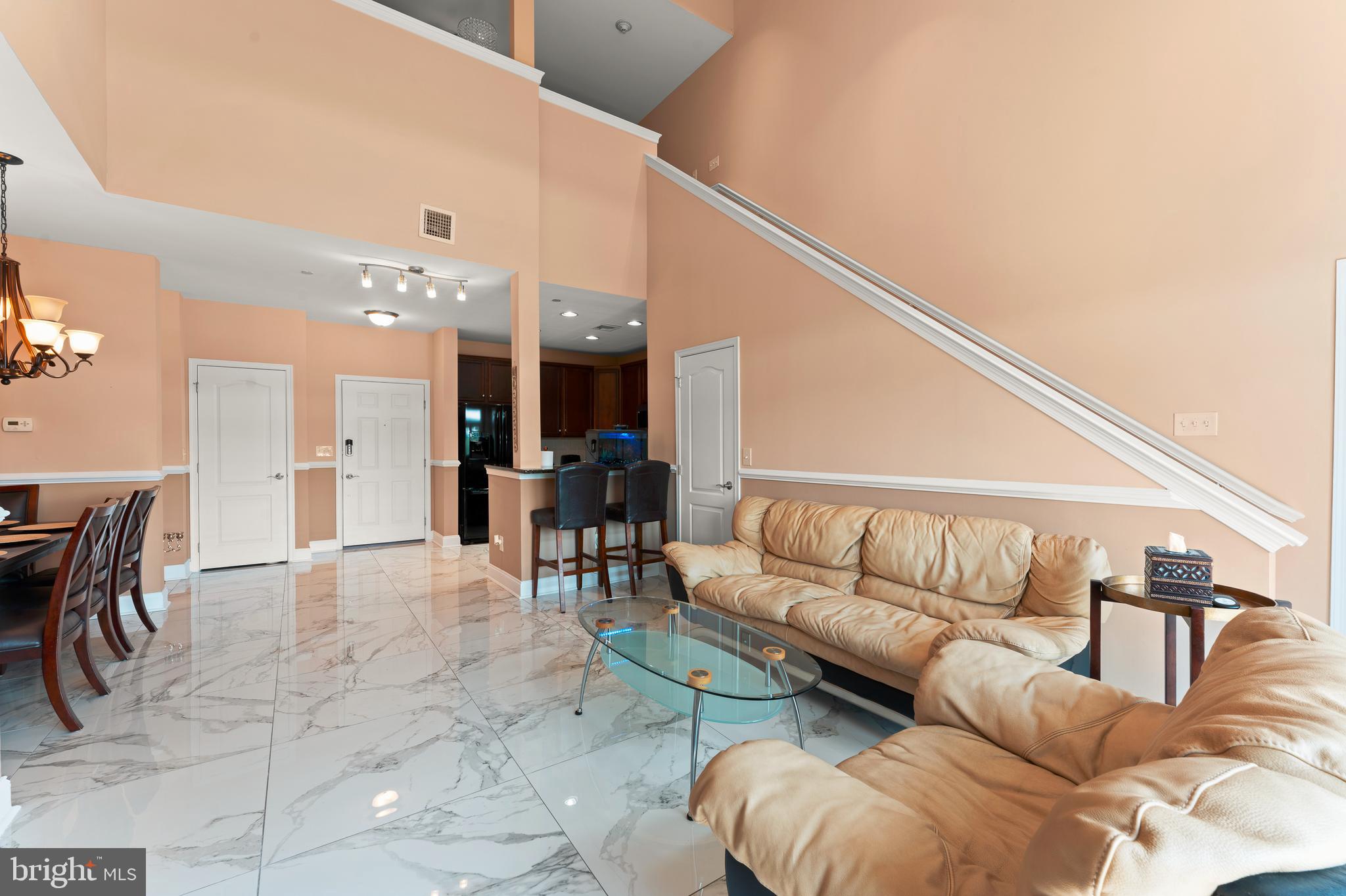 HUNTINGDON PLACE - Residential