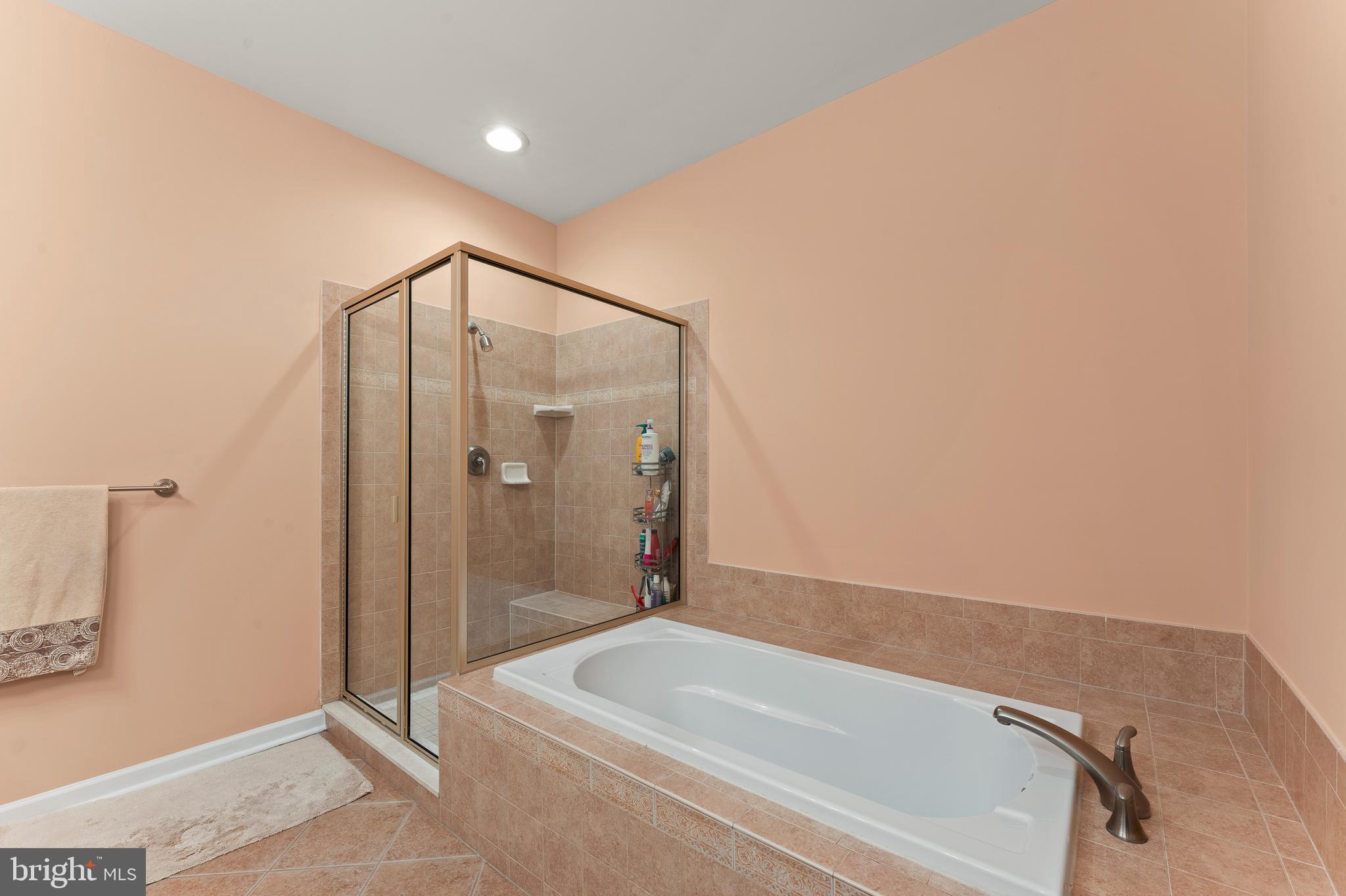 HUNTINGDON PLACE - Residential