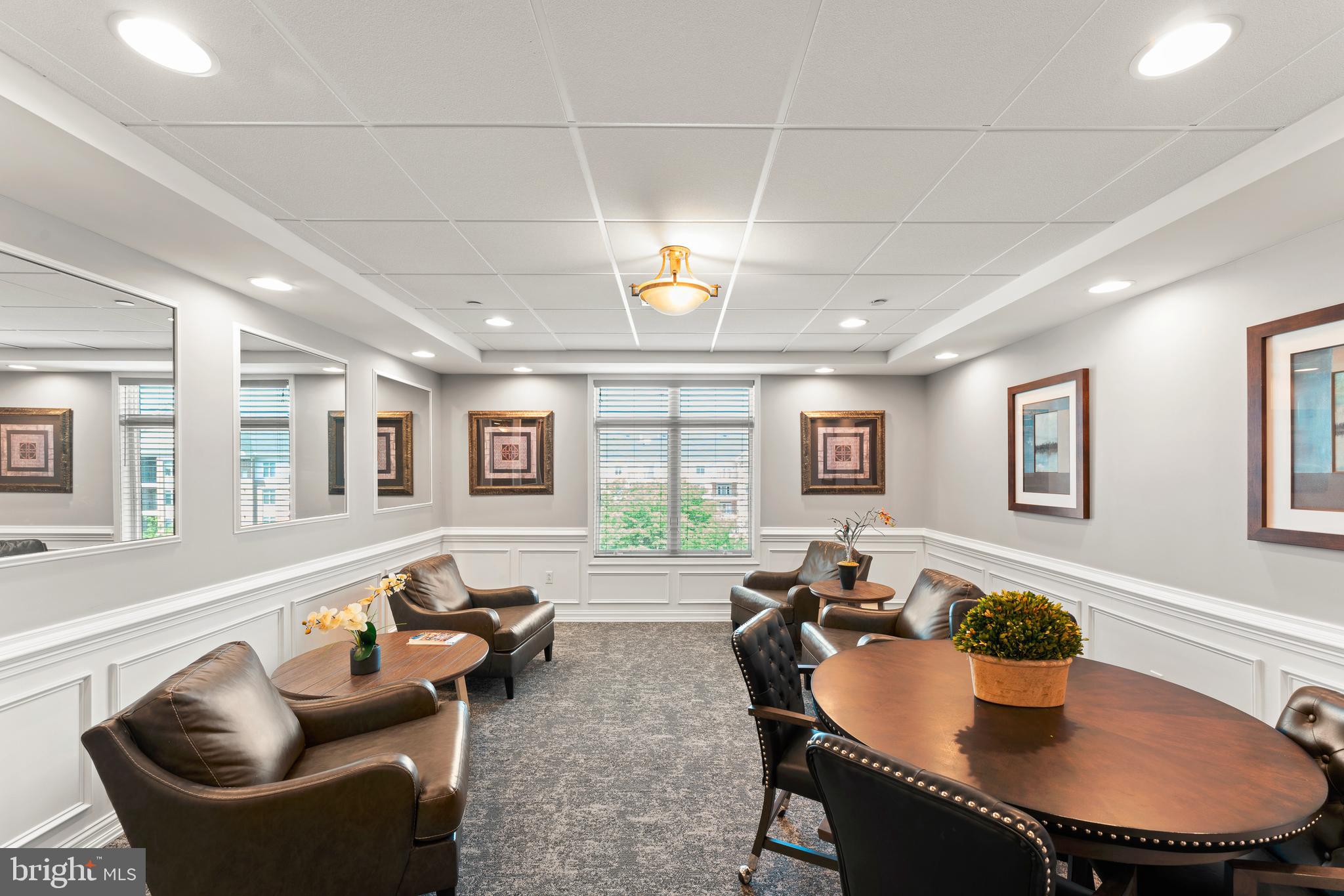 HUNTINGDON PLACE - Residential