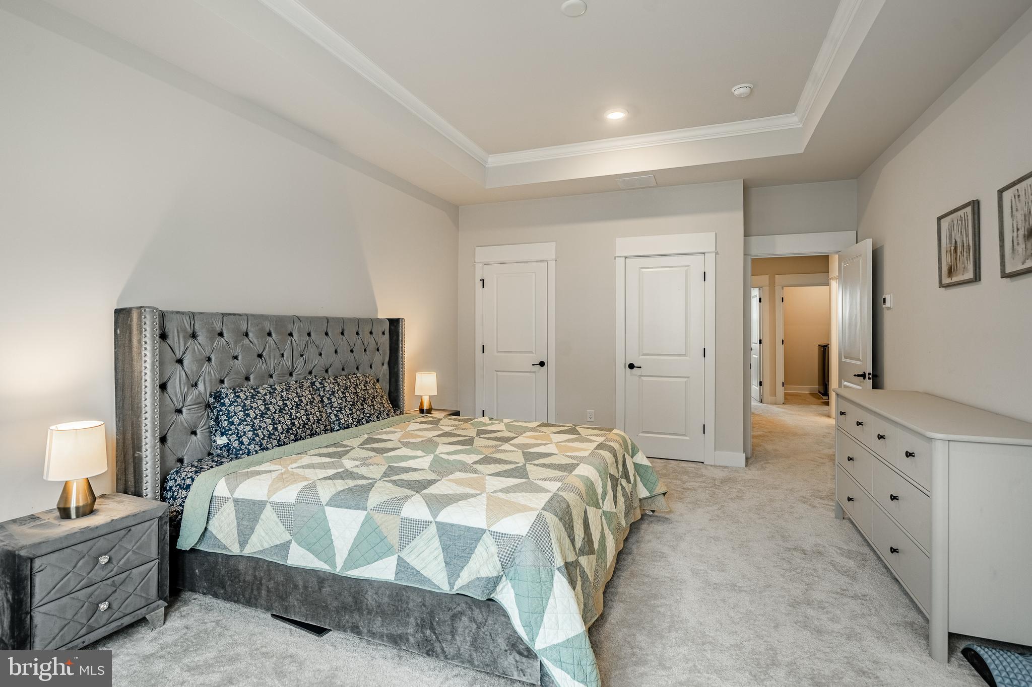 SPRING OAK - Residential