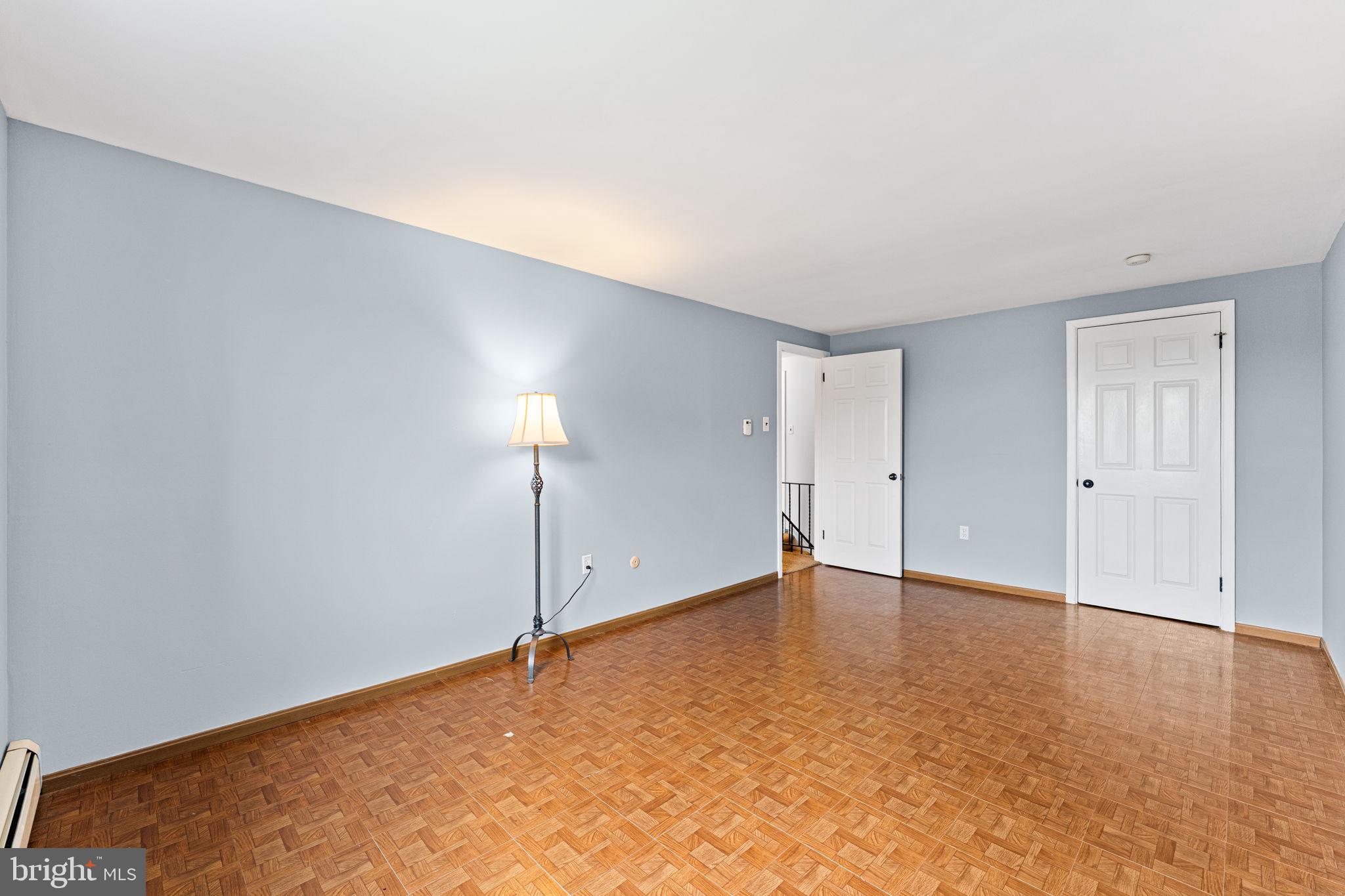 WILLOW GROVE - Residential