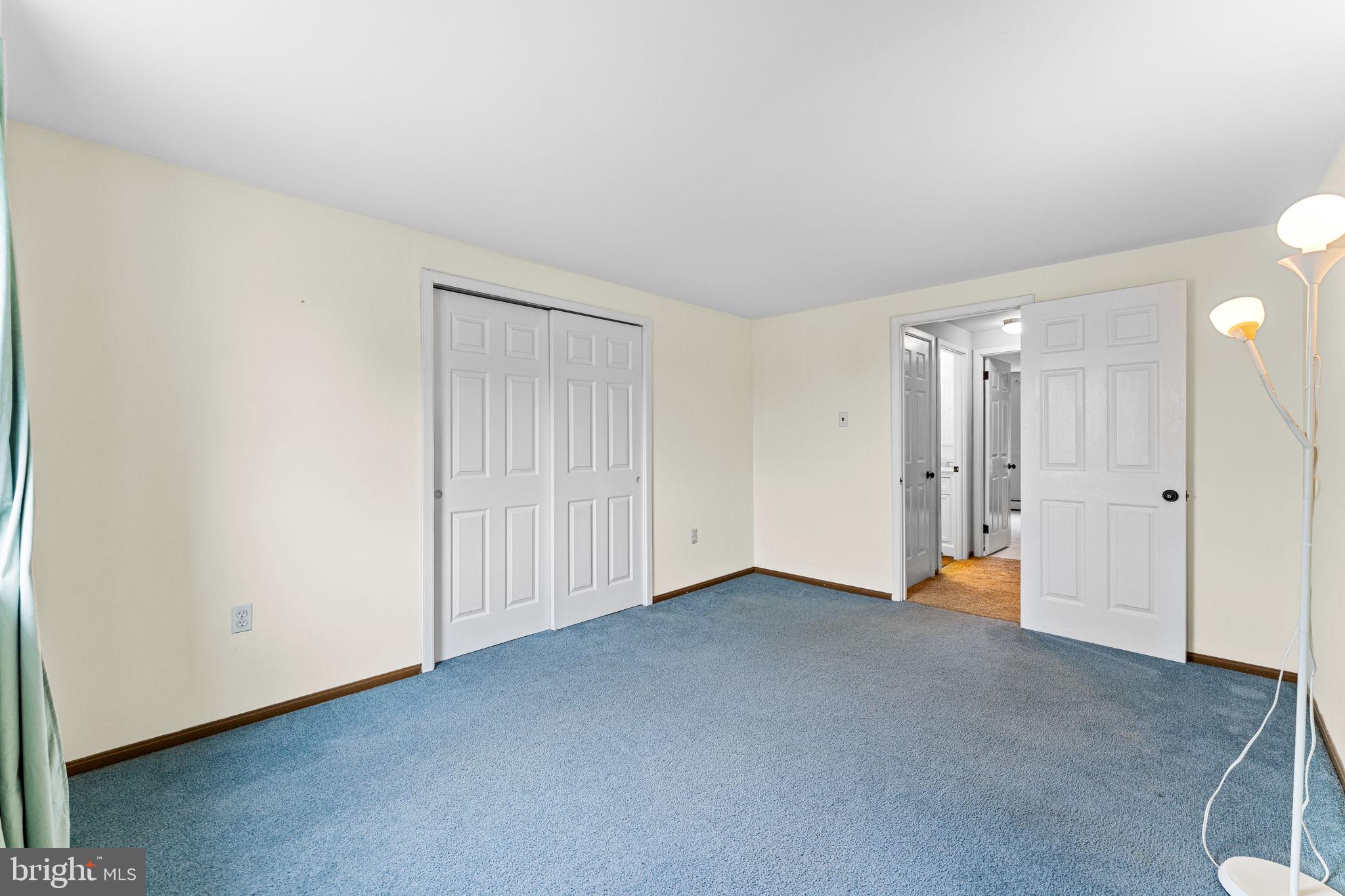 WILLOW GROVE - Residential