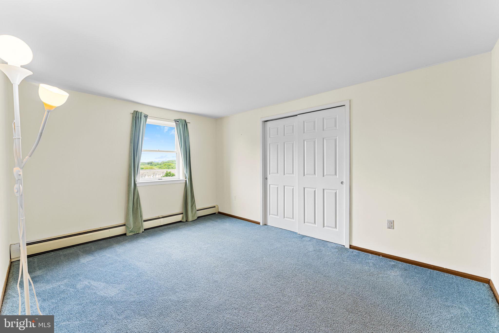 WILLOW GROVE - Residential
