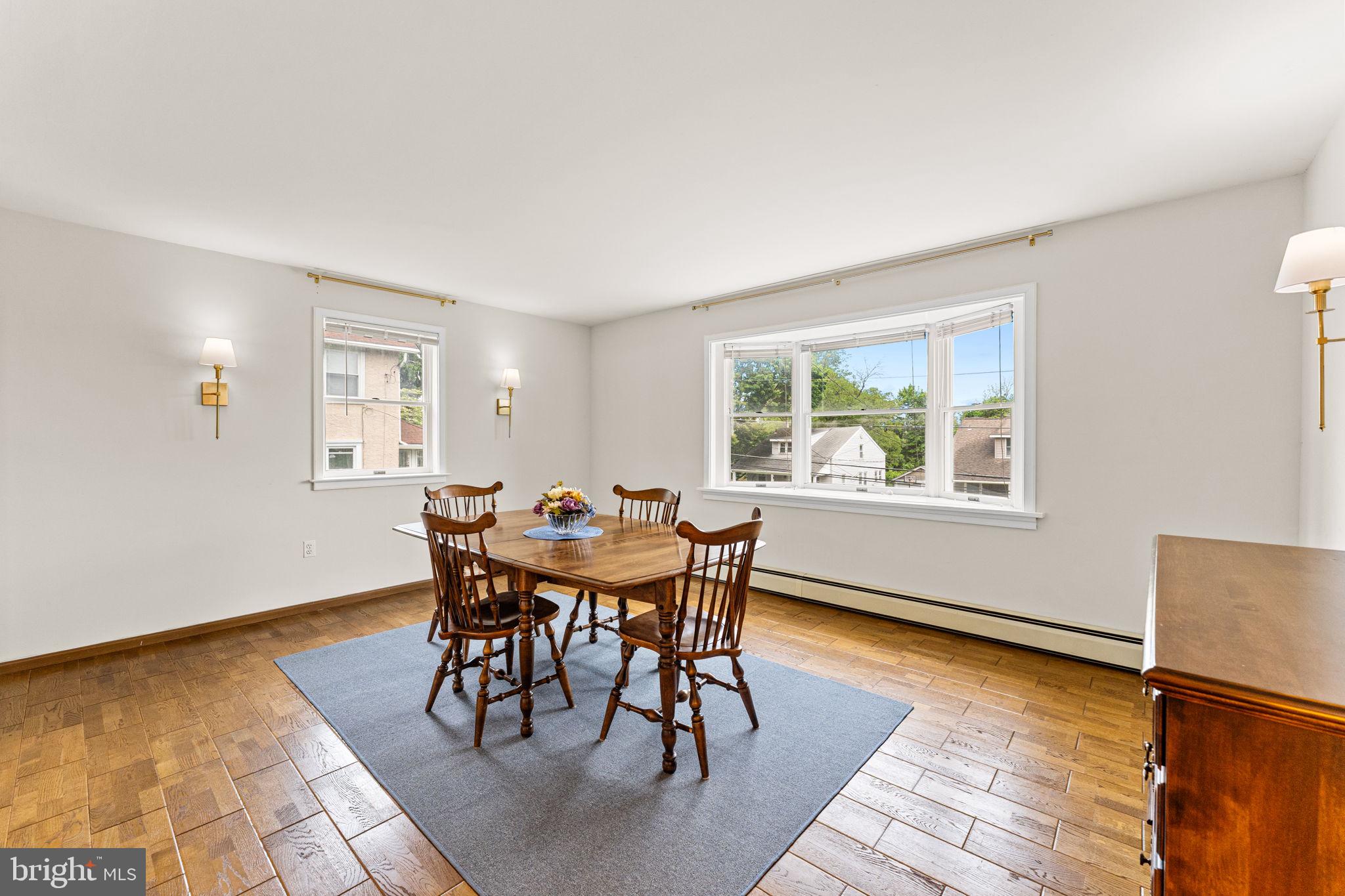WILLOW GROVE - Residential