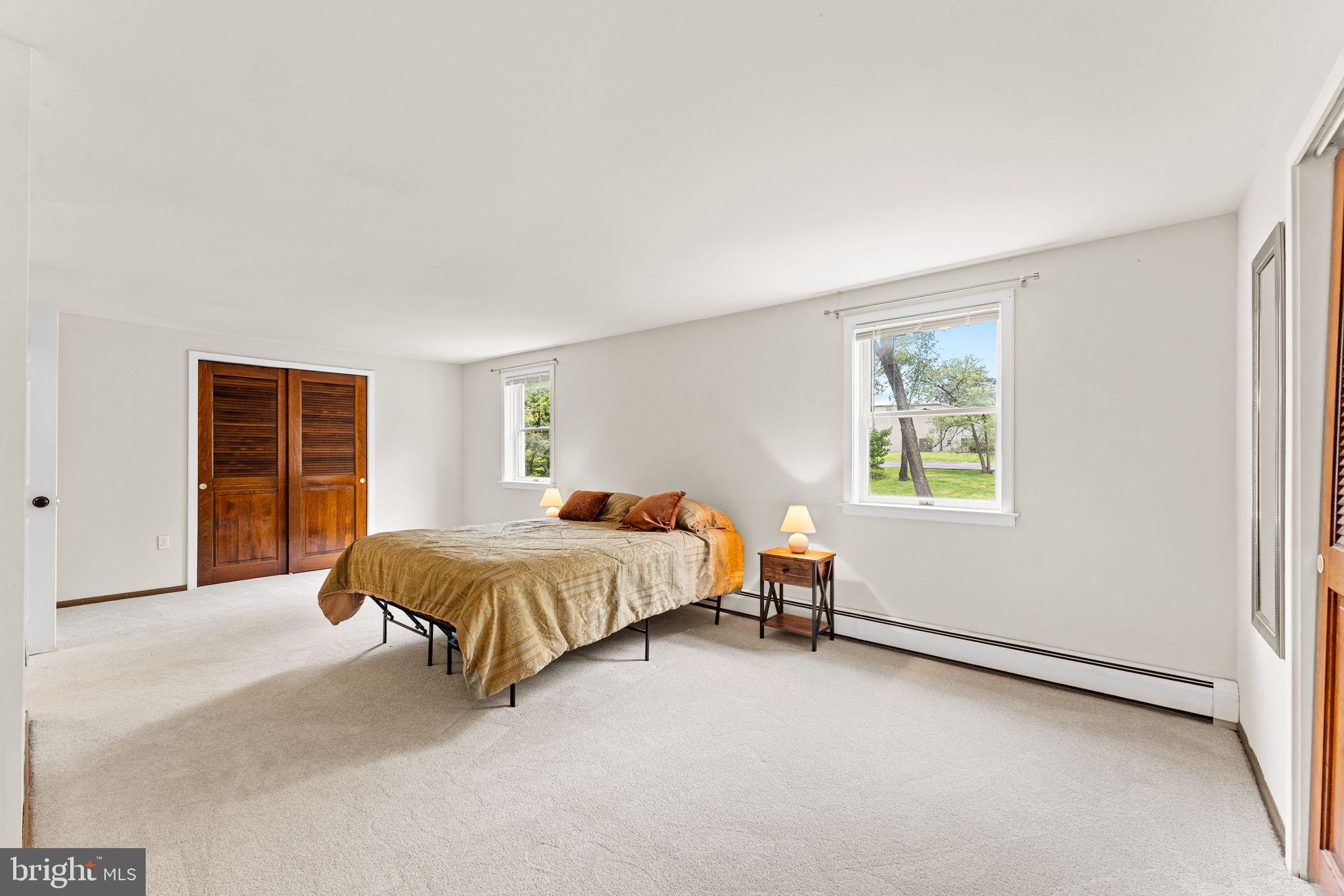 WILLOW GROVE - Residential