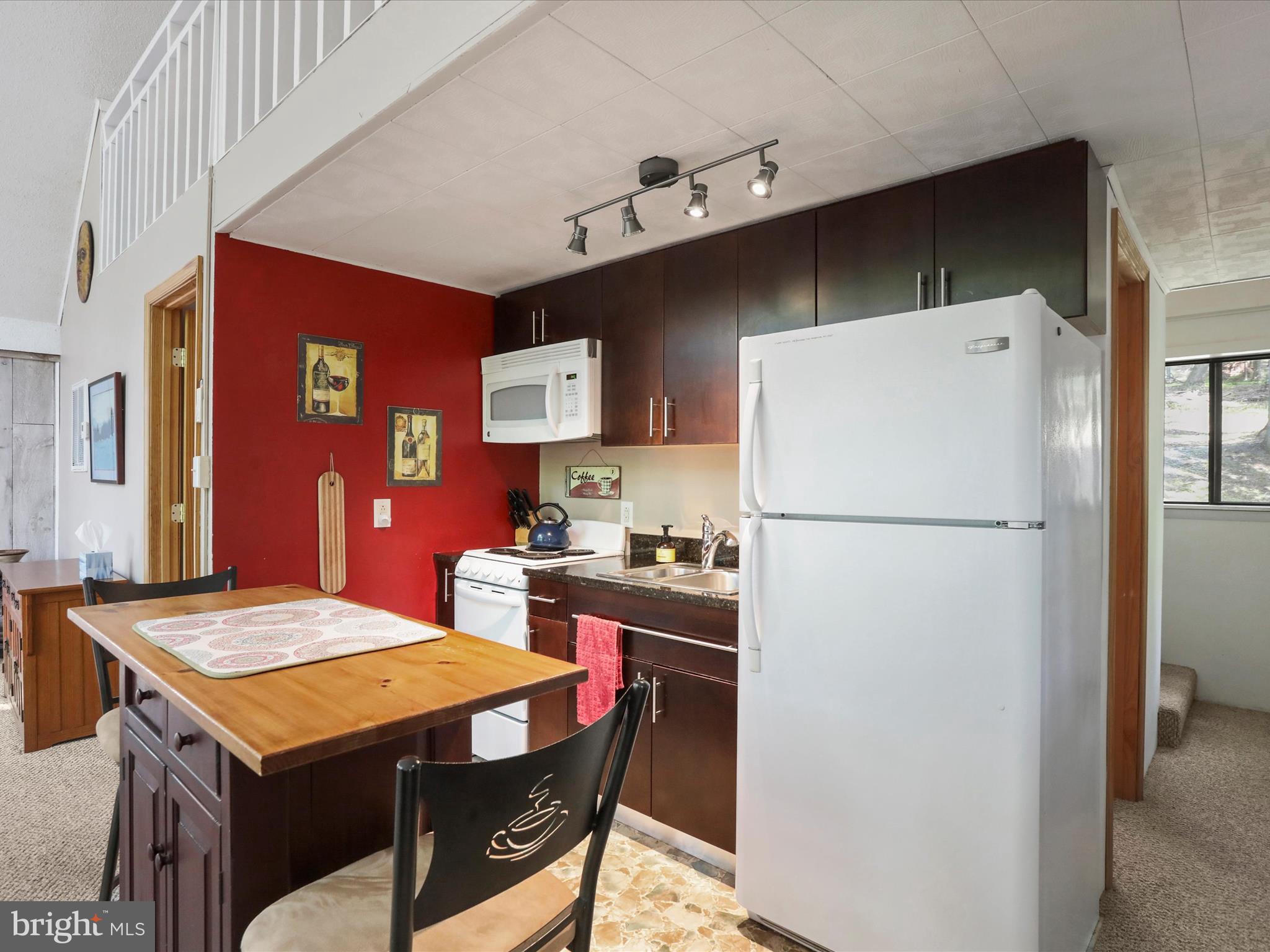 THE WOODS - Residential