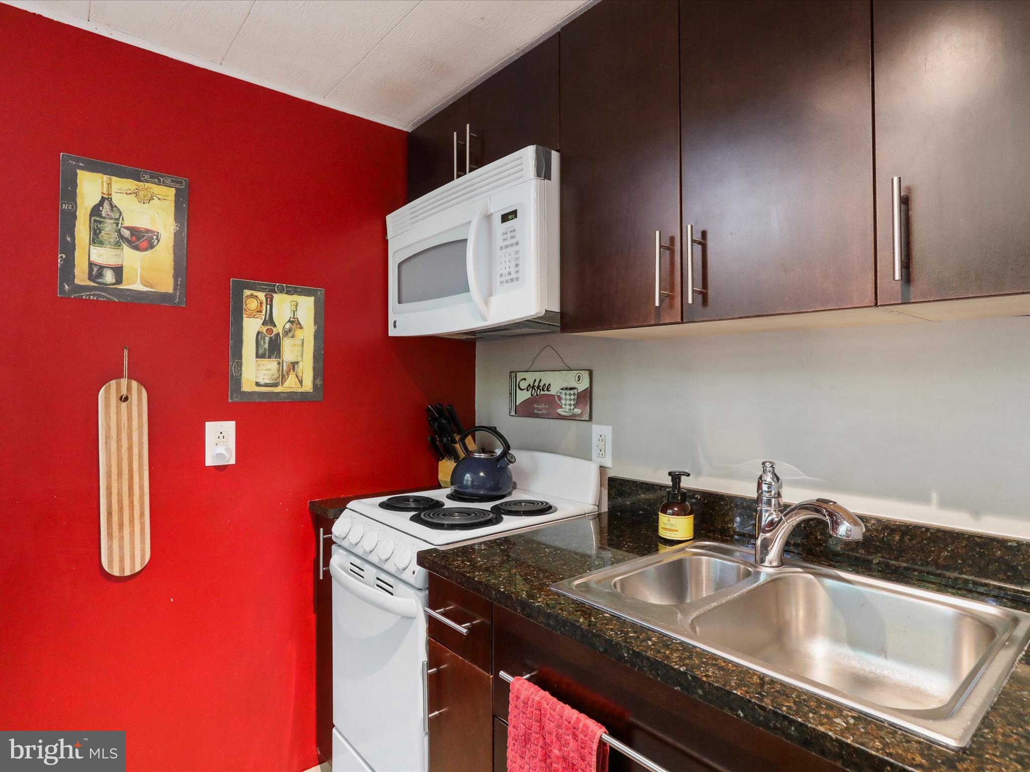 THE WOODS - Residential