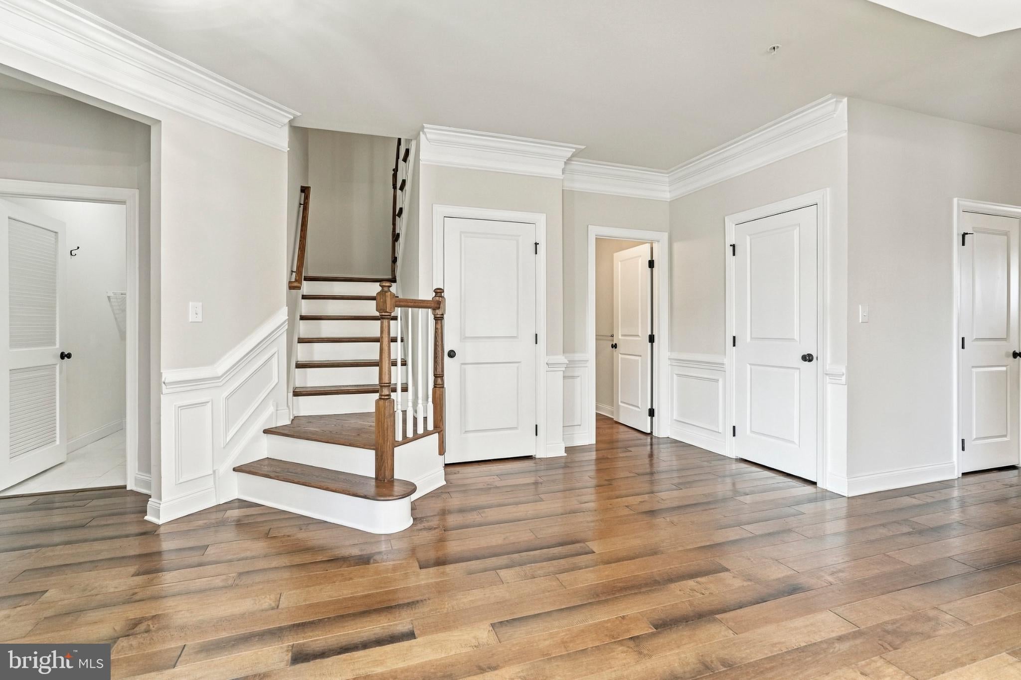 412 SHENANDOAH DRIVE
