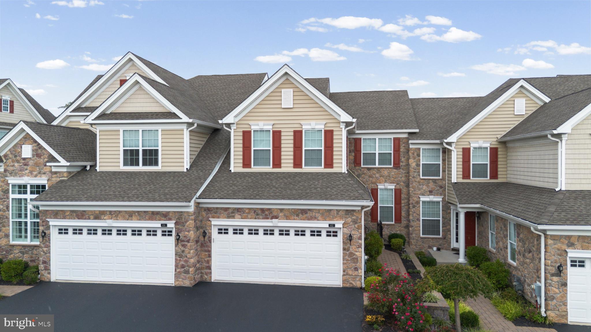 412 SHENANDOAH DRIVE