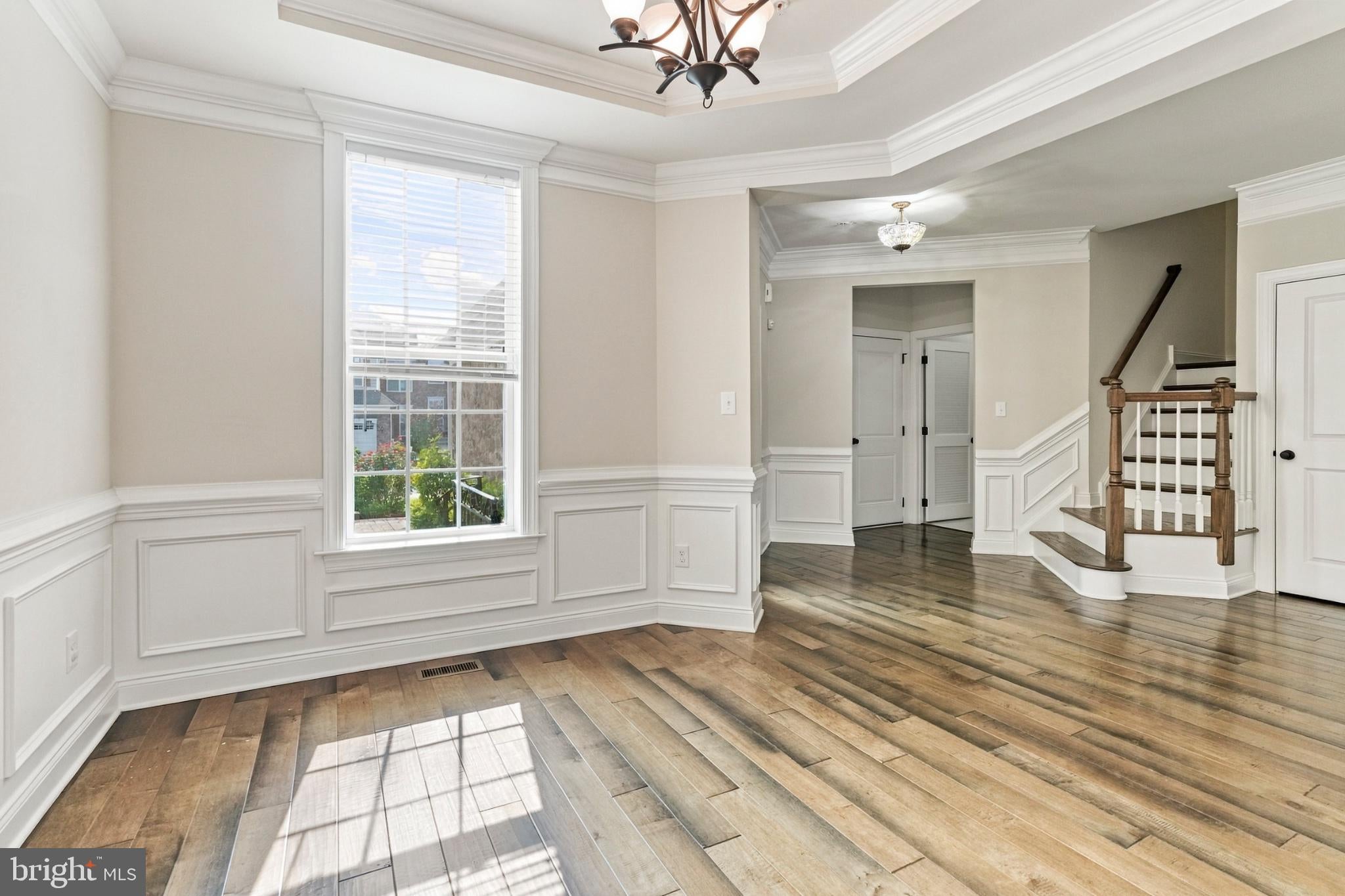 412 SHENANDOAH DRIVE