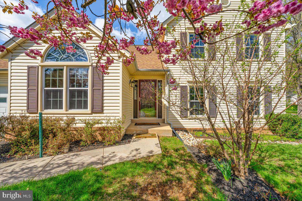 16012 HOWARD LANDING DRIVE