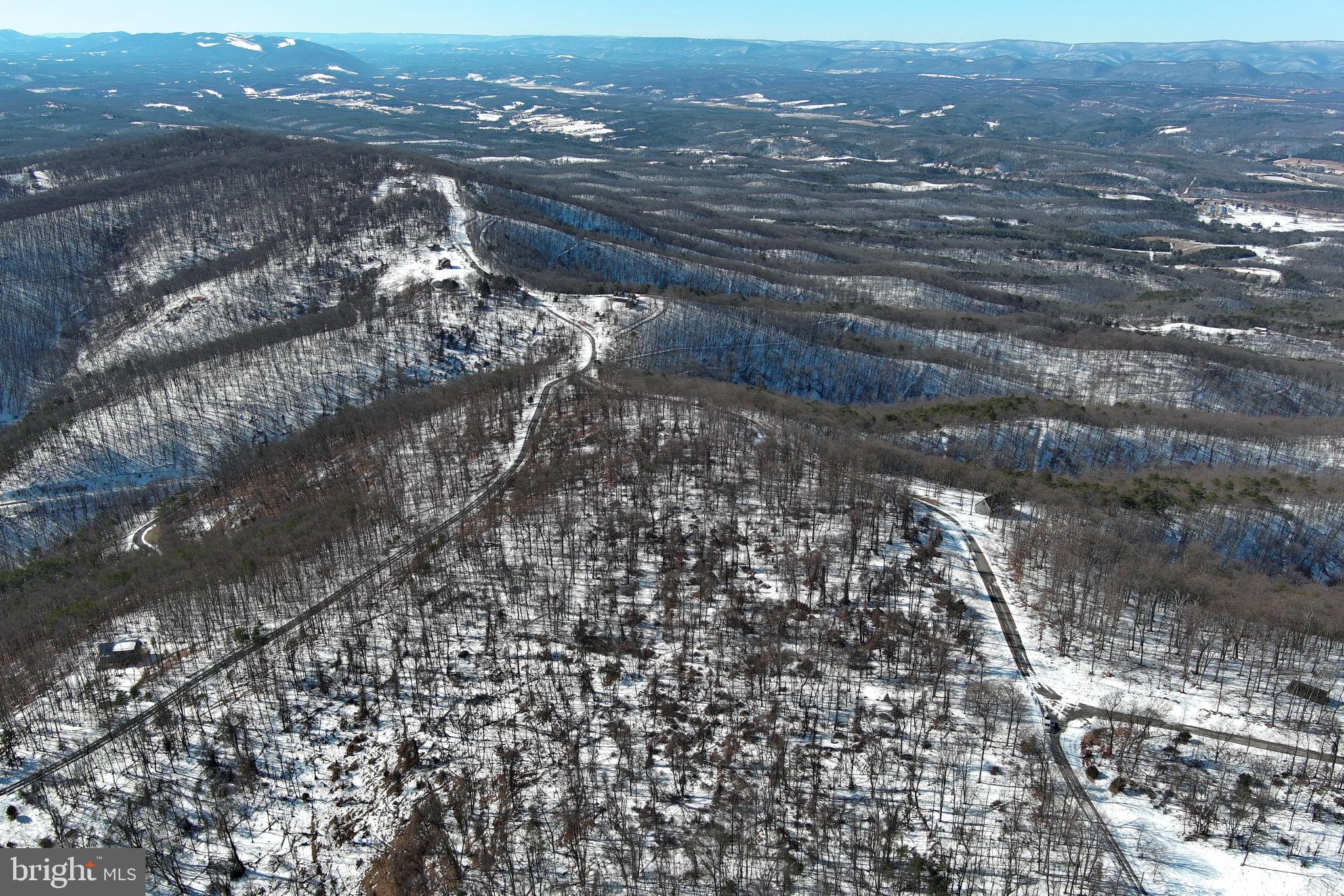 BLUFFS ON THE POTOMAC - Land