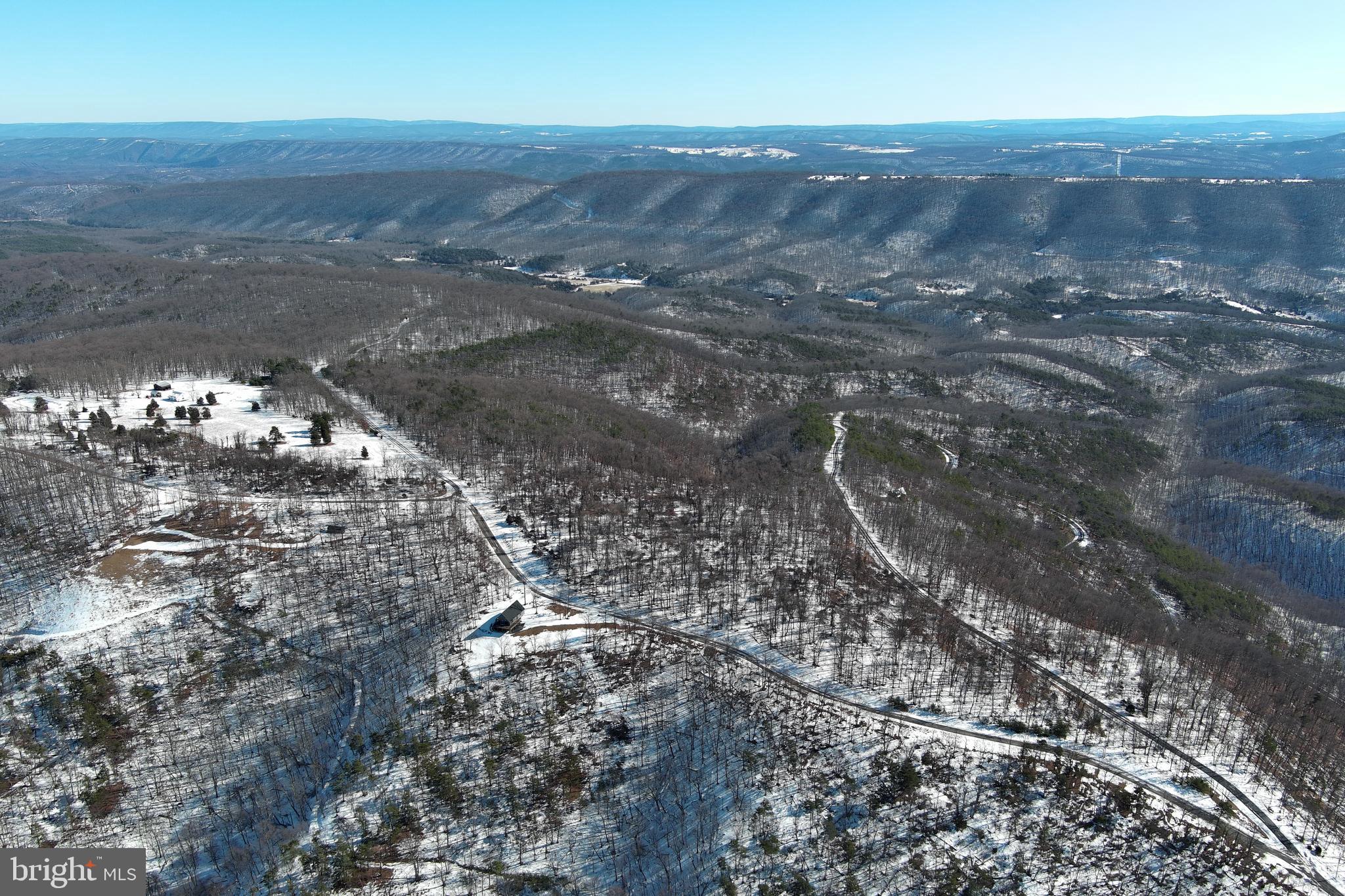 BLUFFS ON THE POTOMAC - Land