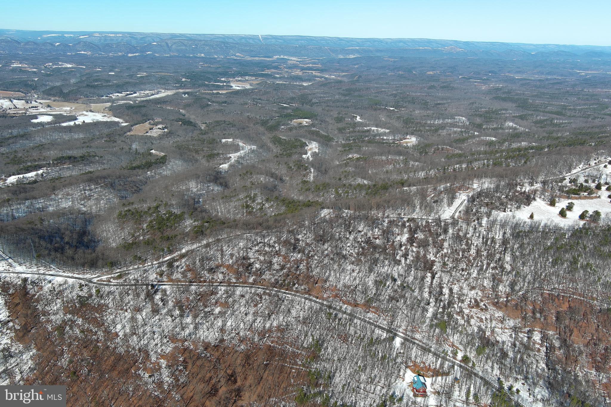 BLUFFS ON THE POTOMAC - Land