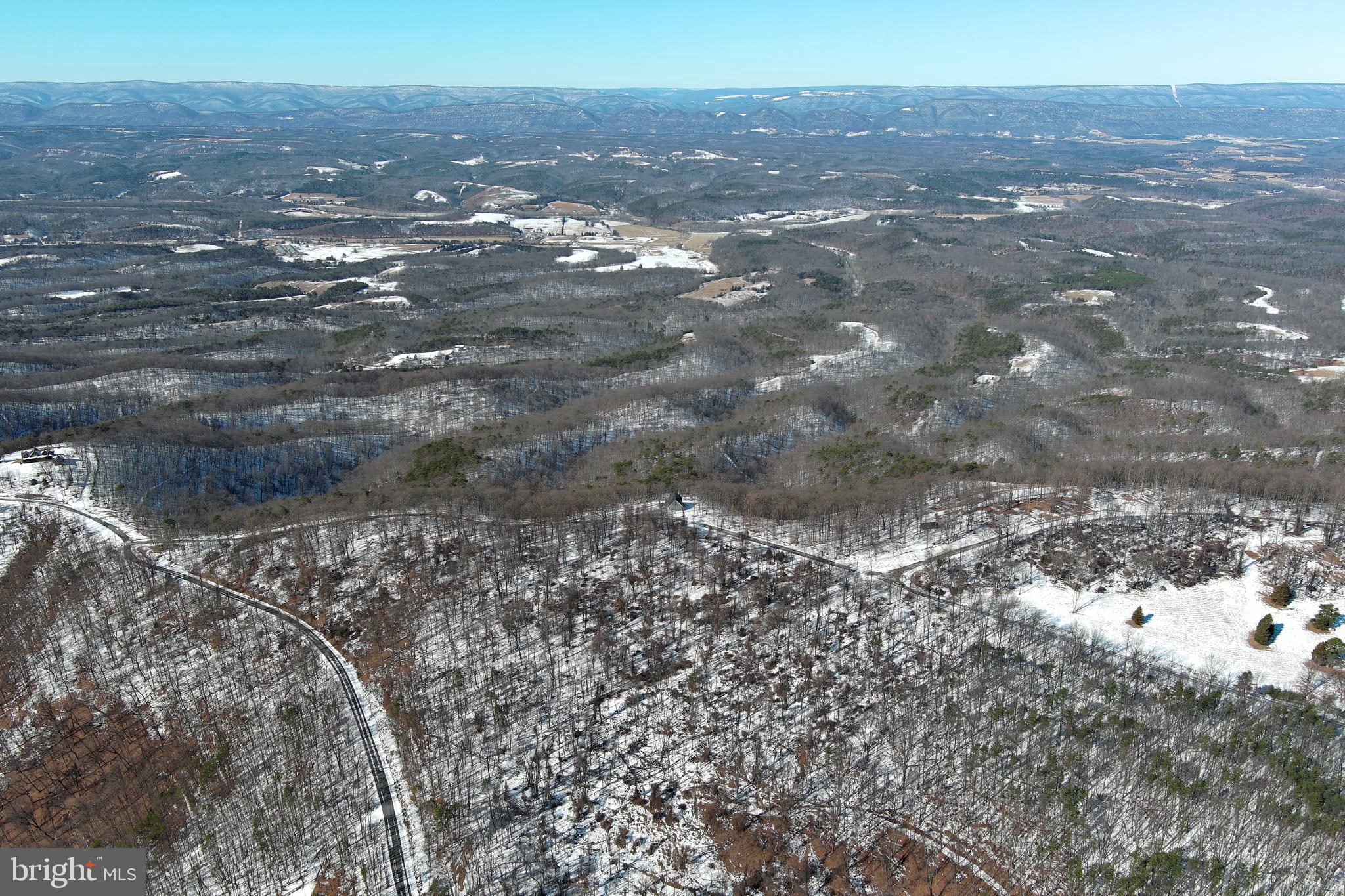 BLUFFS ON THE POTOMAC - Land