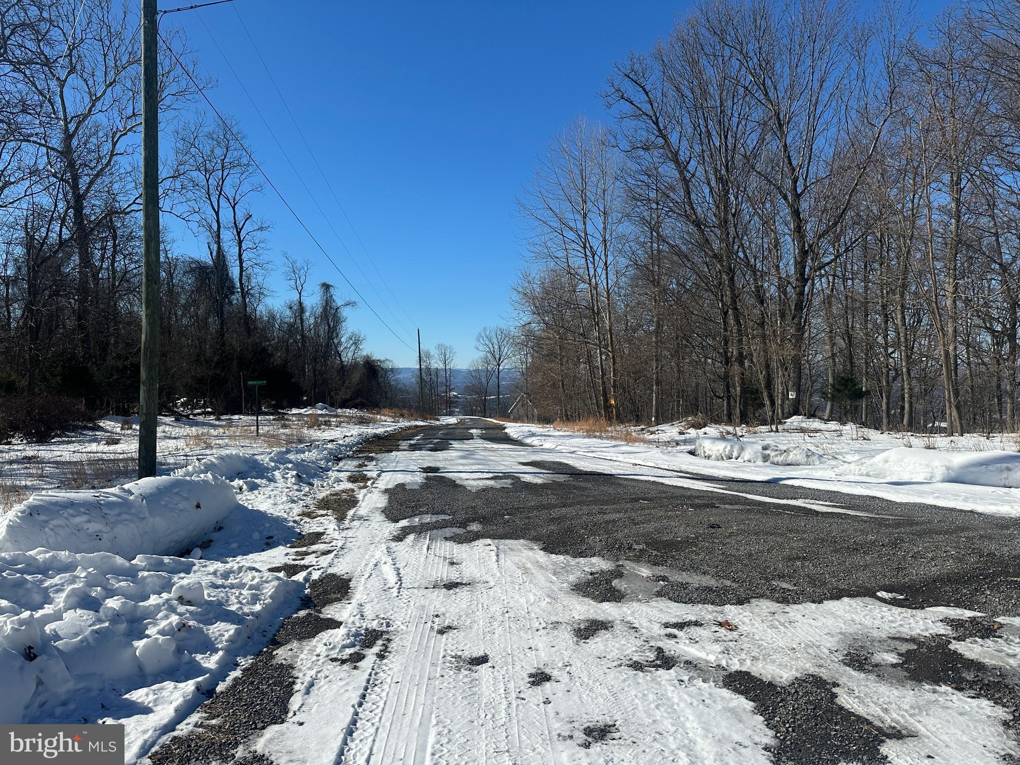 BLUFFS ON THE POTOMAC - Land