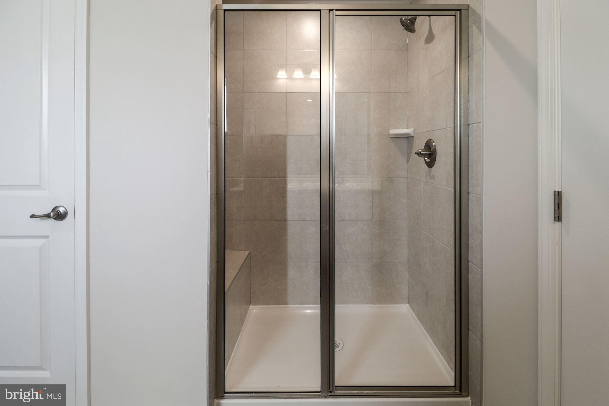 ELLICOTTS RETREAT - Residential