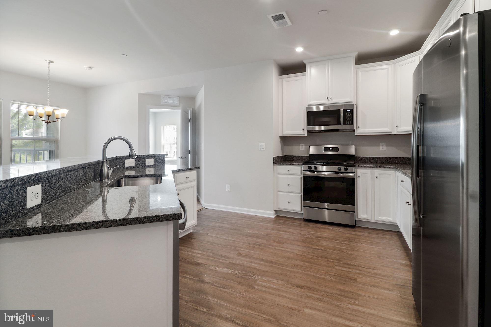 ELLICOTTS RETREAT - Residential