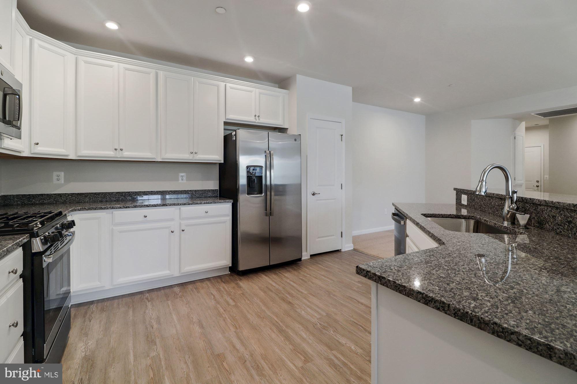 ELLICOTTS RETREAT - Residential