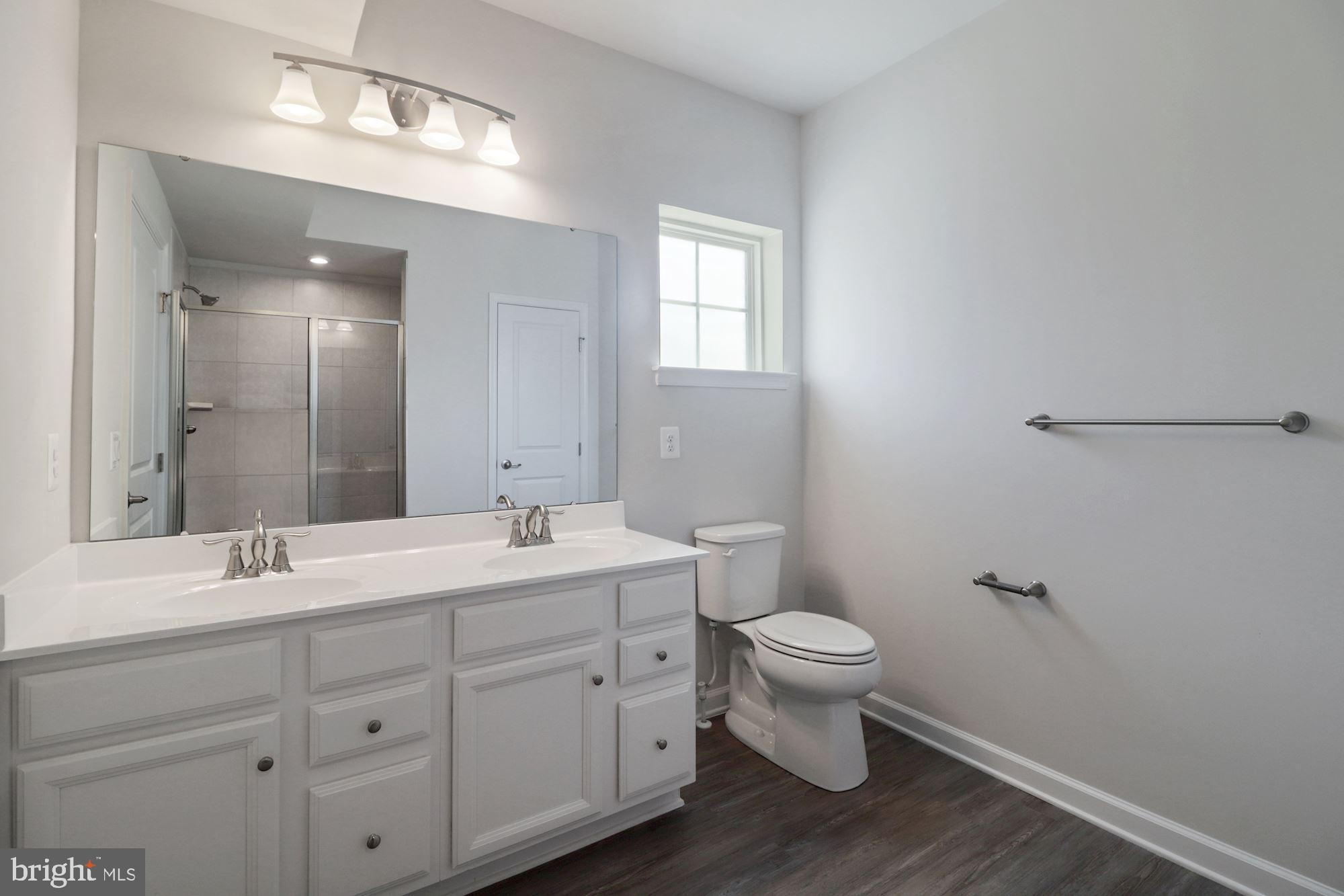 ELLICOTTS RETREAT - Residential