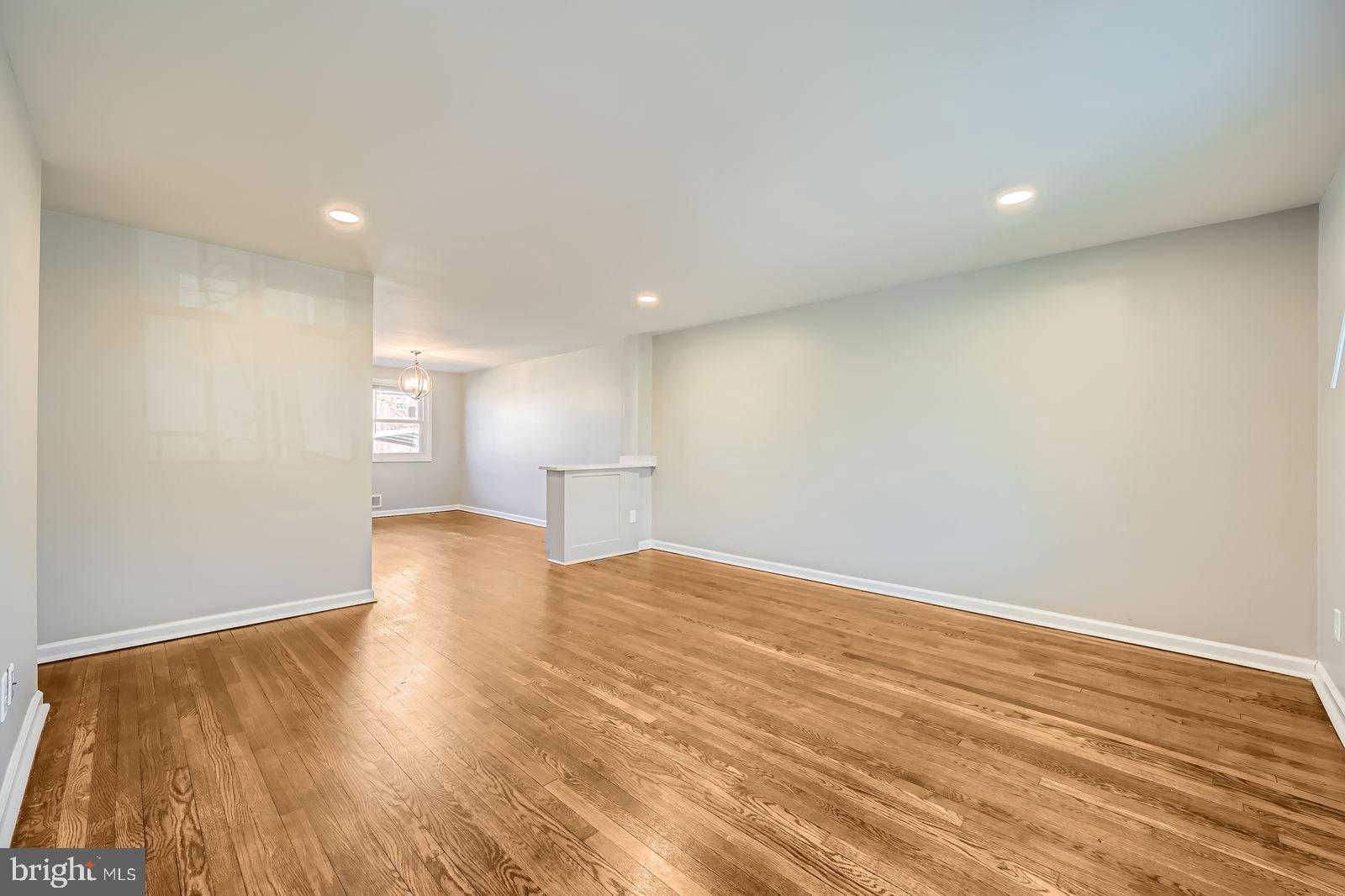 FOX RIDGE MANOR - Residential Lease