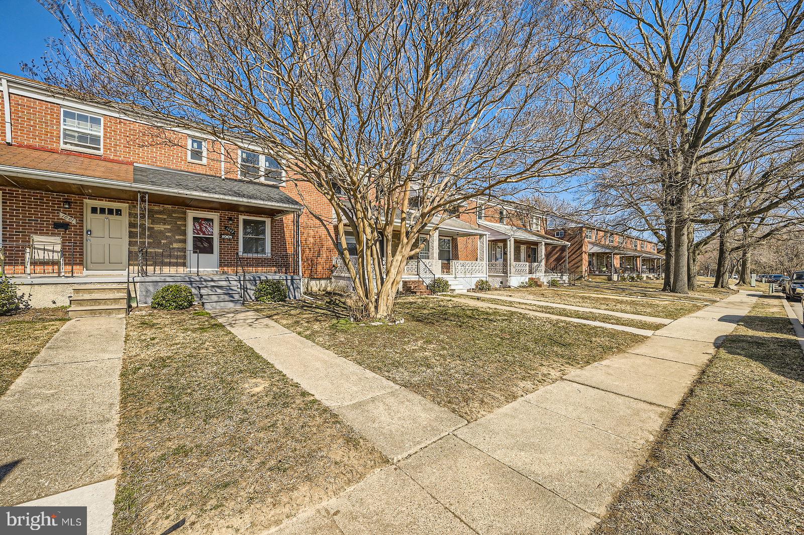 FOX RIDGE MANOR - Residential Lease