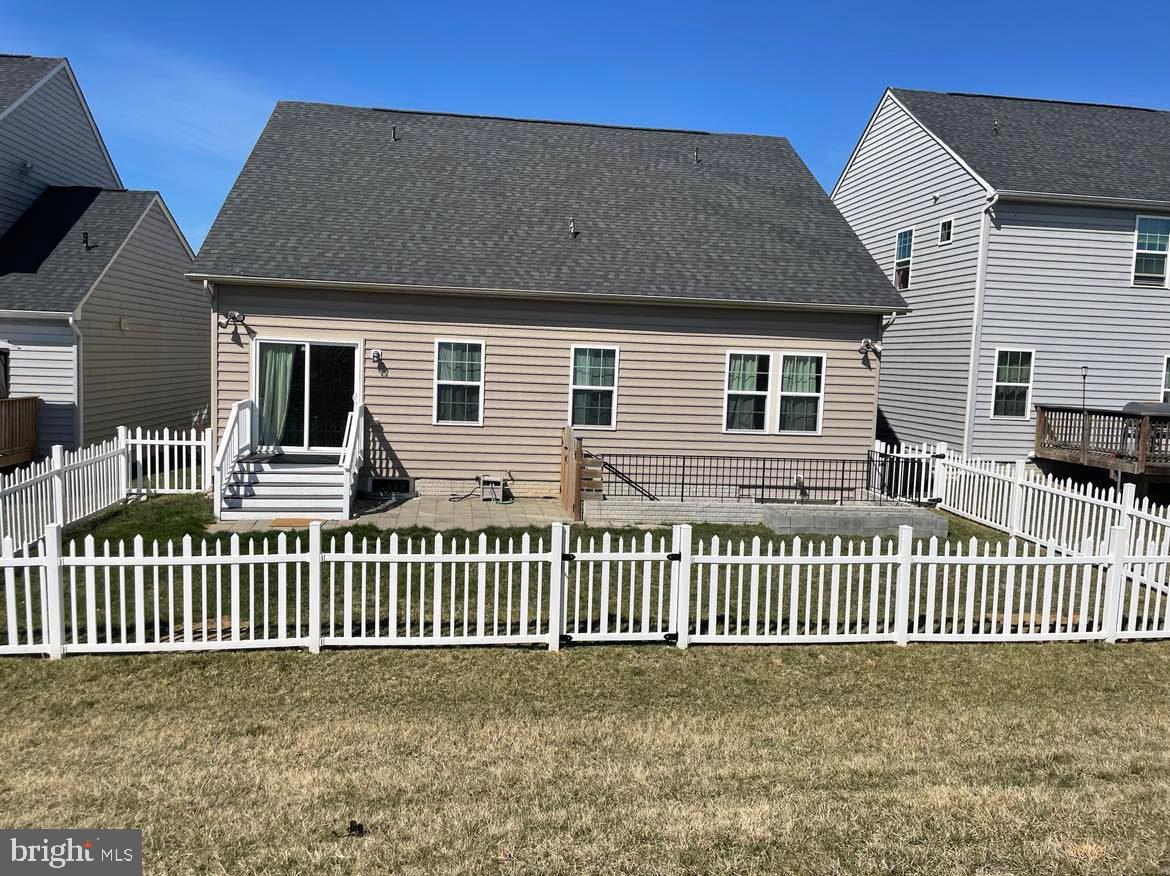 POTOMAC STATION - Residential Lease