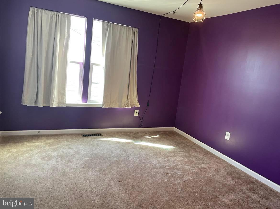 POTOMAC STATION - Residential Lease