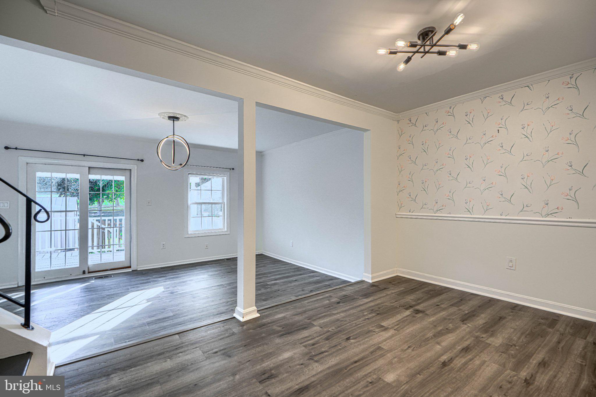 12 BANTRY COURT