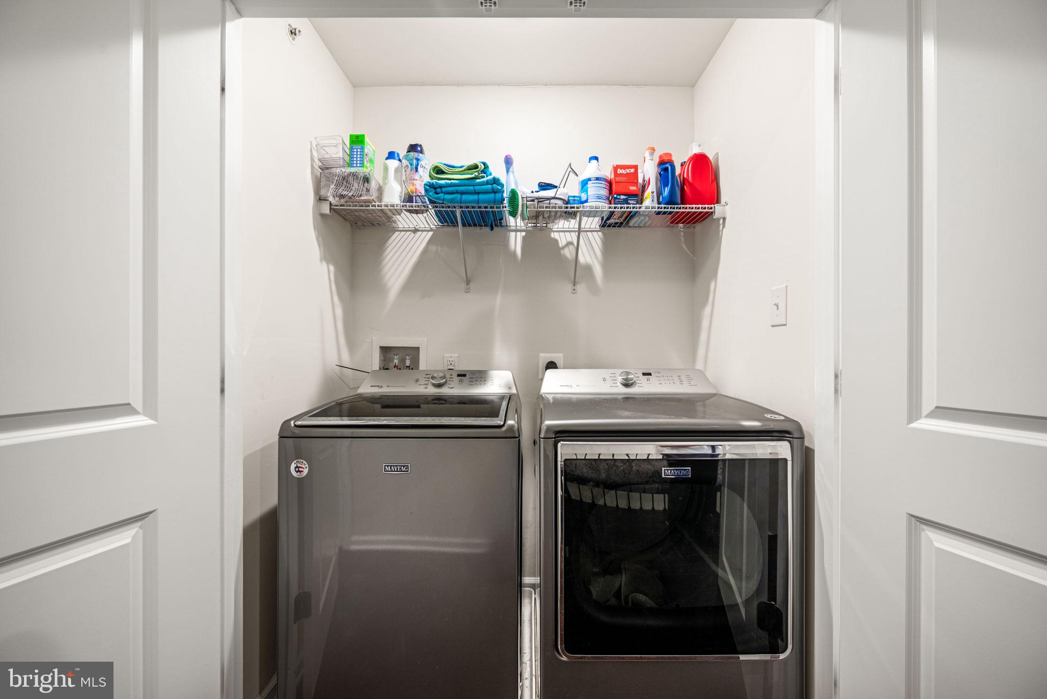 TALL OAKS - Residential