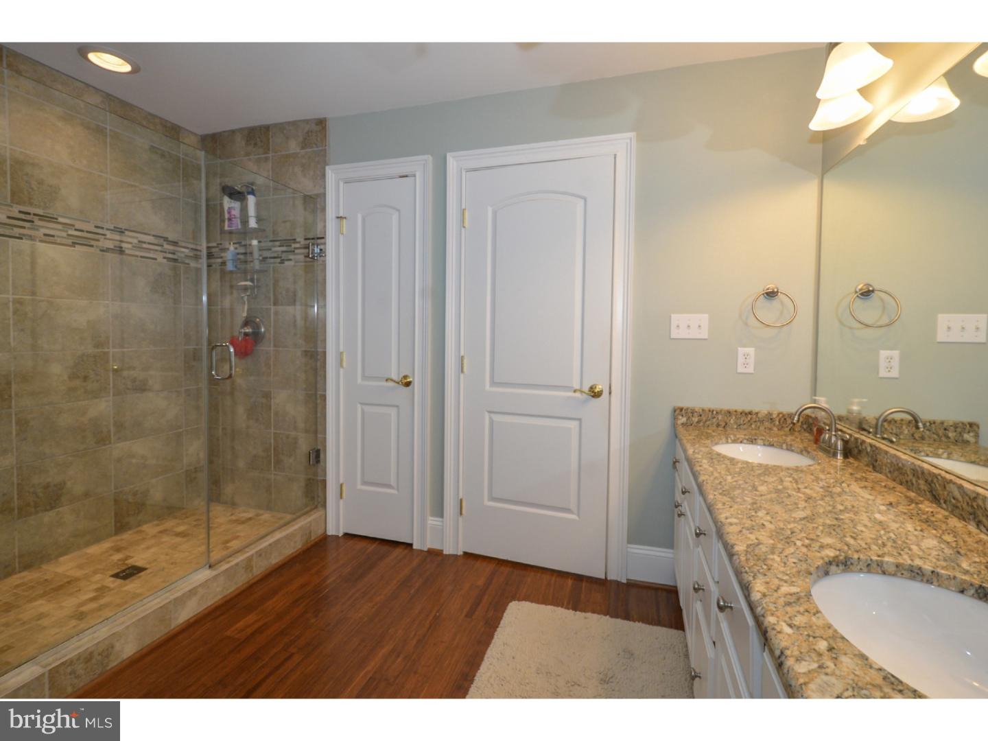 FOXCROFT OF BLUE B - Residential