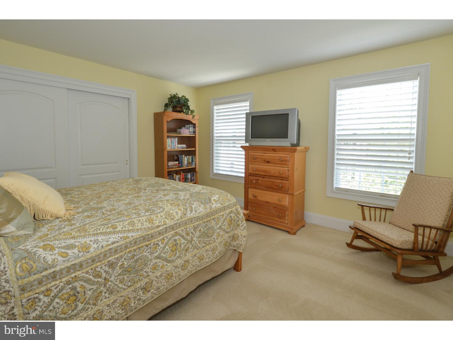 FOXCROFT OF BLUE B - Residential