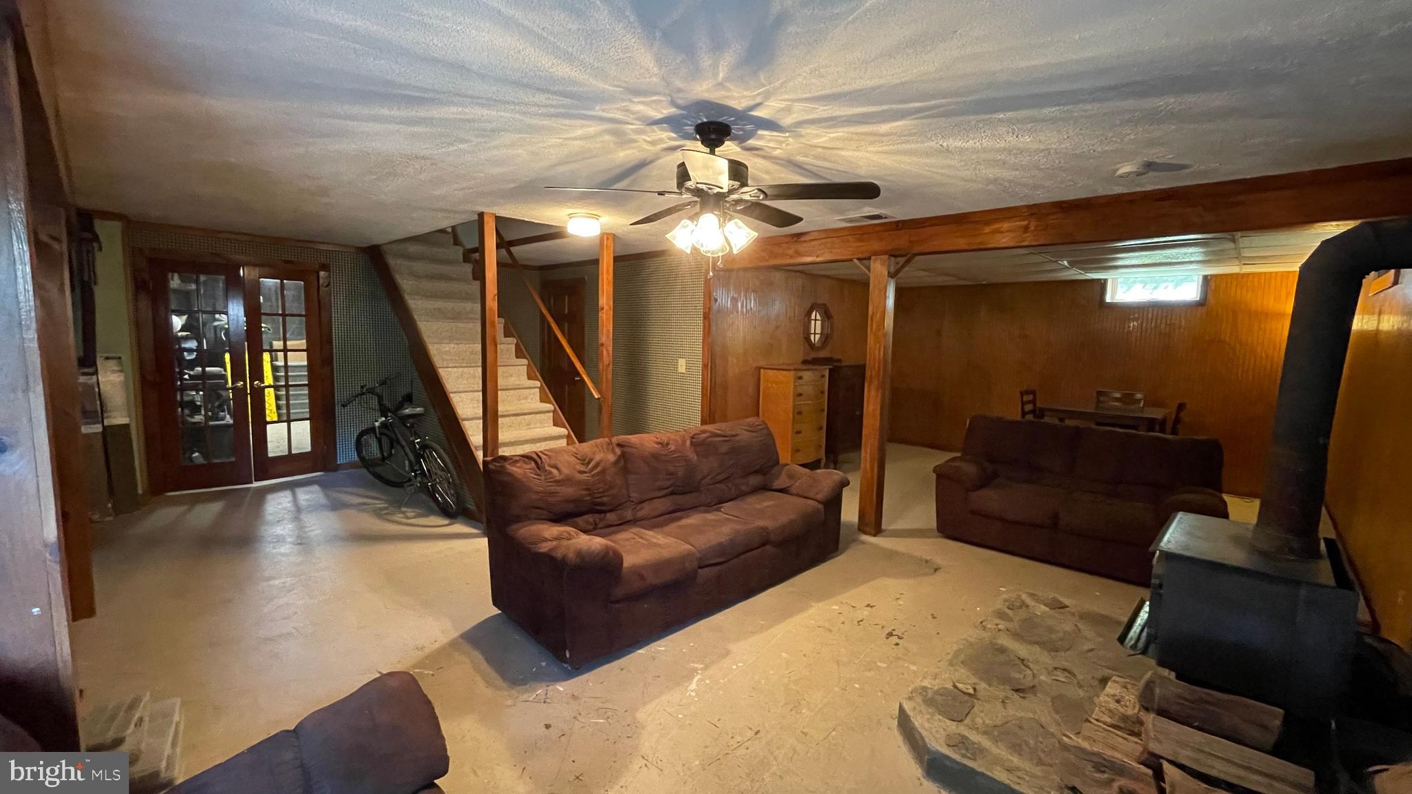 SKYLINE ORCHARDS - Residential