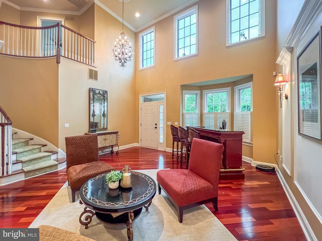 95 RITTENHOUSE CIRCLE